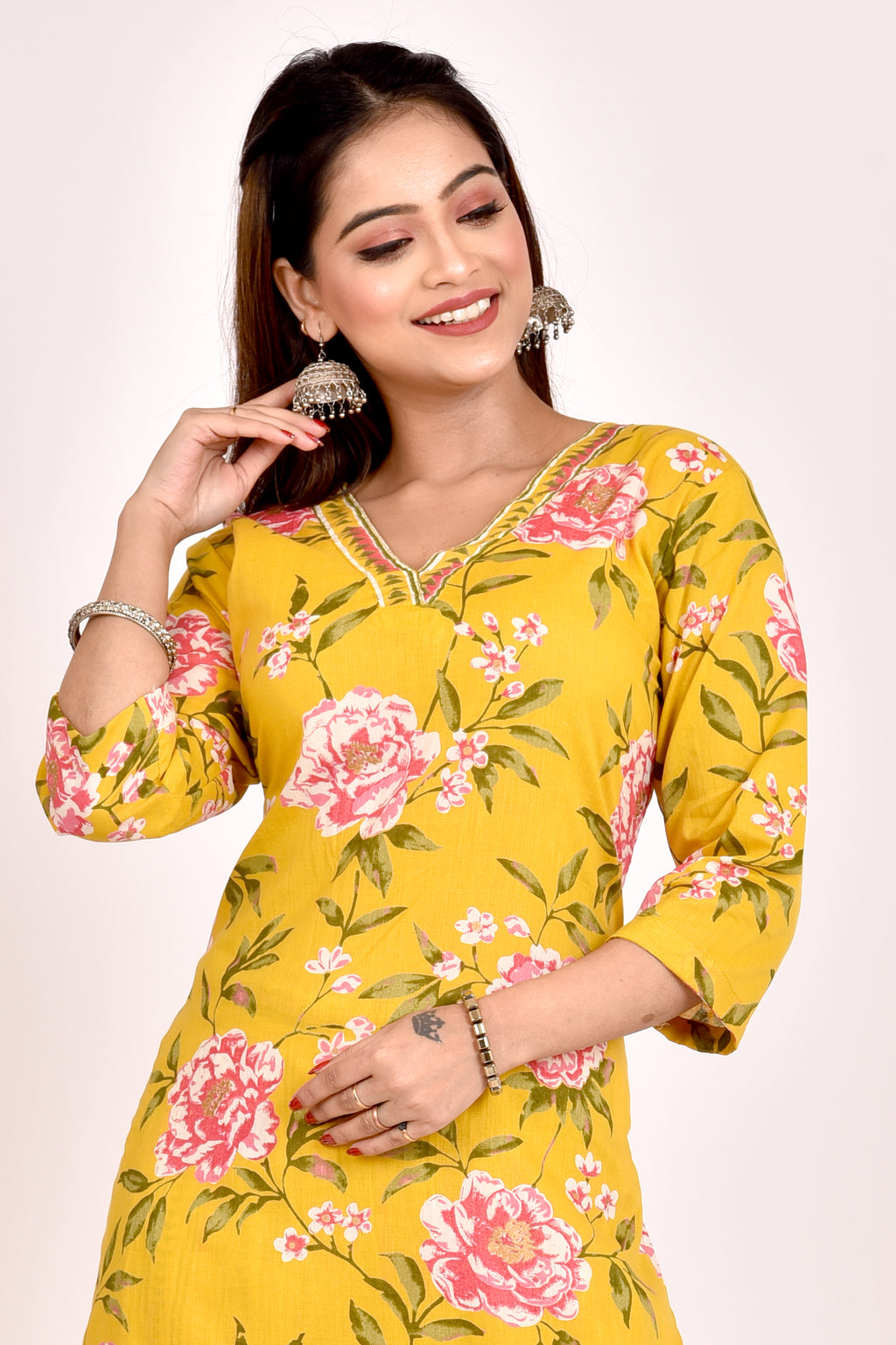 Yellow & Pink Rose Print Kurta With Pant