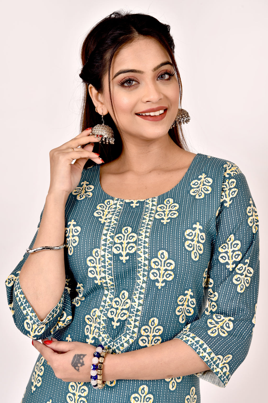 Teal Blue Leaf Print Kurta With Pant