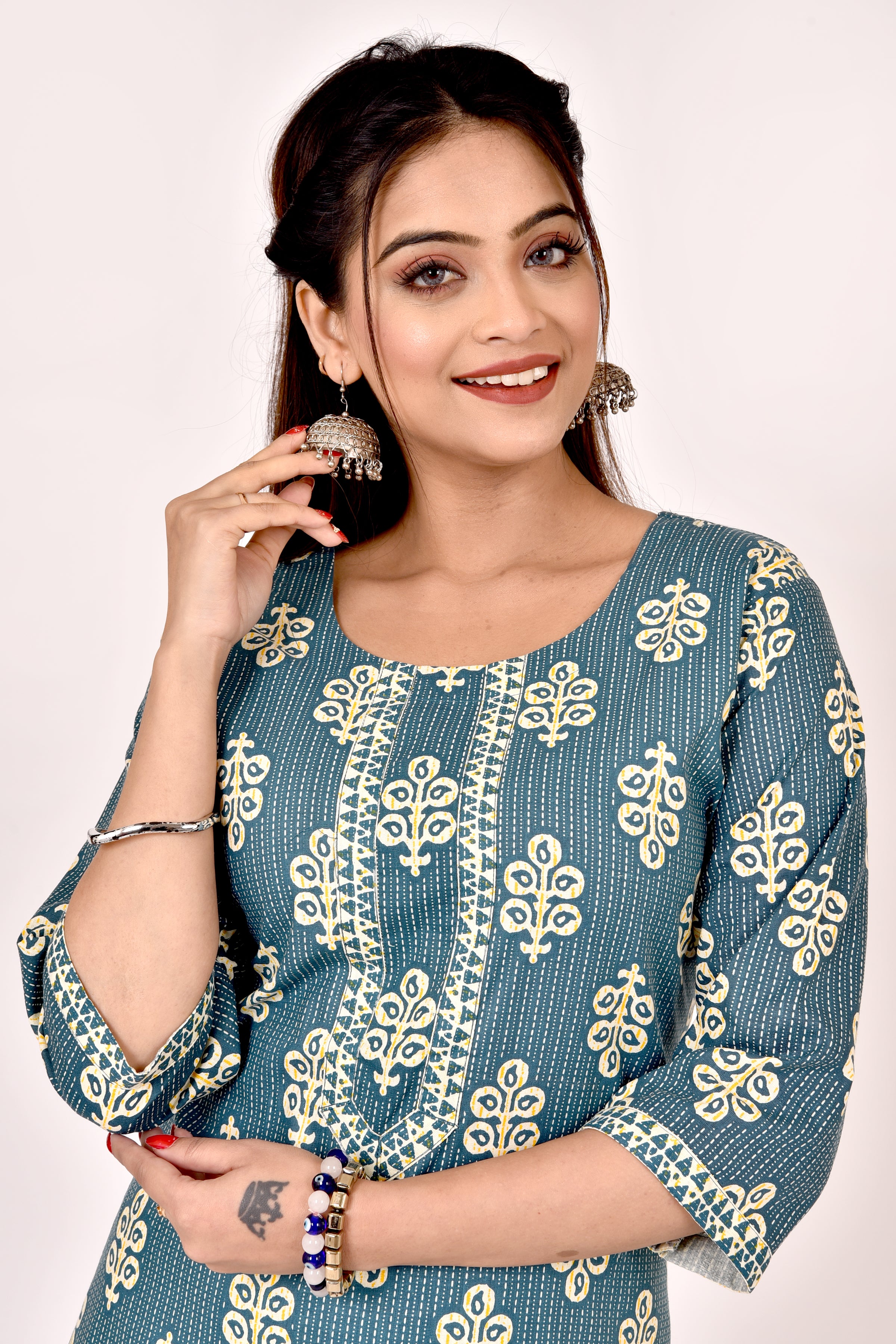 Teal Blue Leaf Print Kurta With Pant