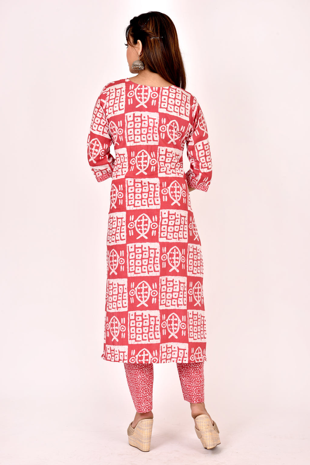 Blush Pink Fish Print Kurta With Pant
