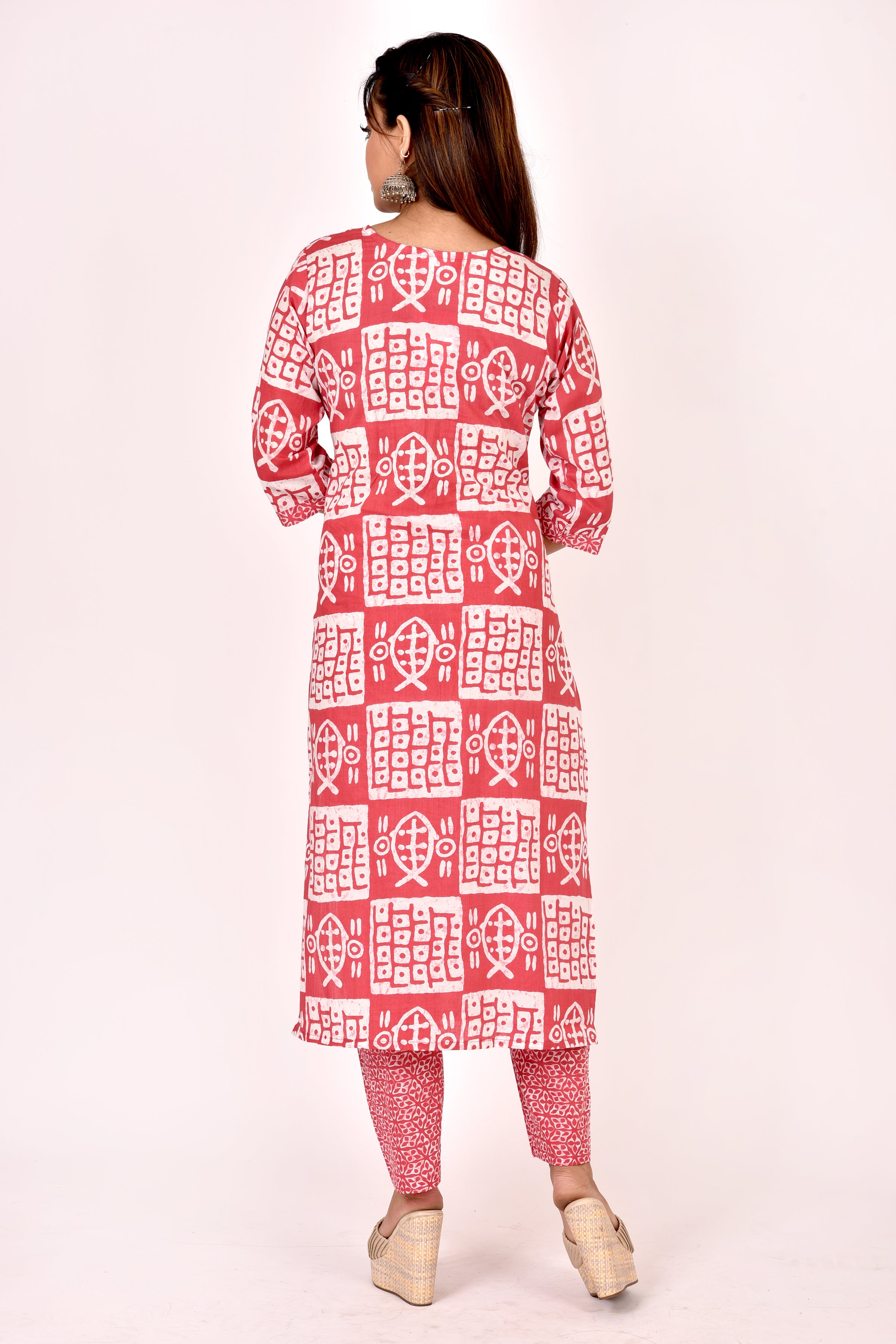 Blush Pink Fish Print Kurta With Pant
