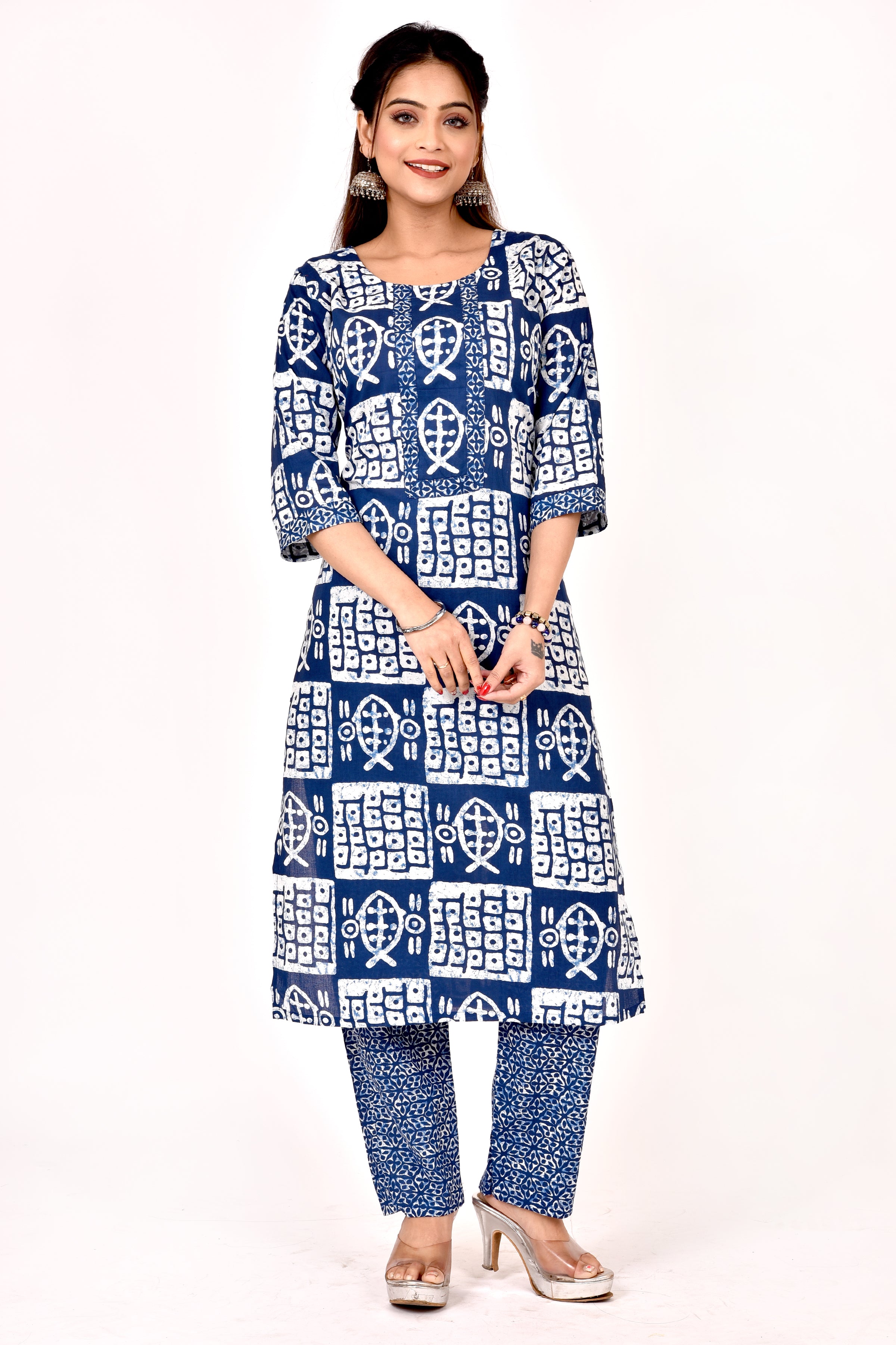Navy Blue Fish Print Kurta With Pant