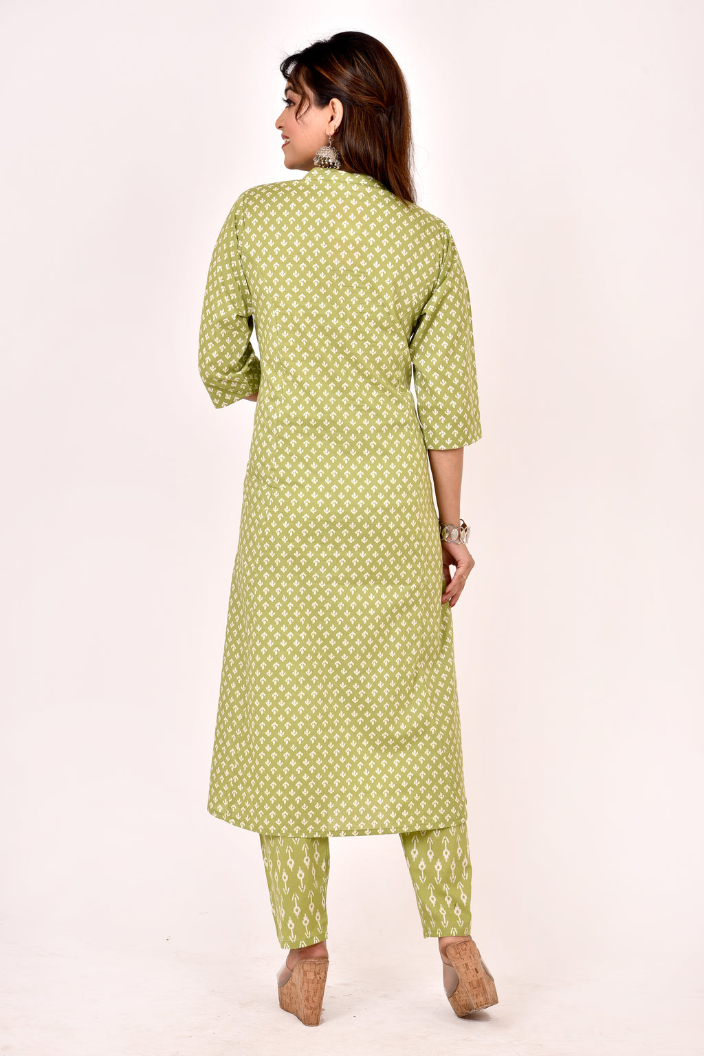 Light Green Floral Print A-Line Kurta With Pant
