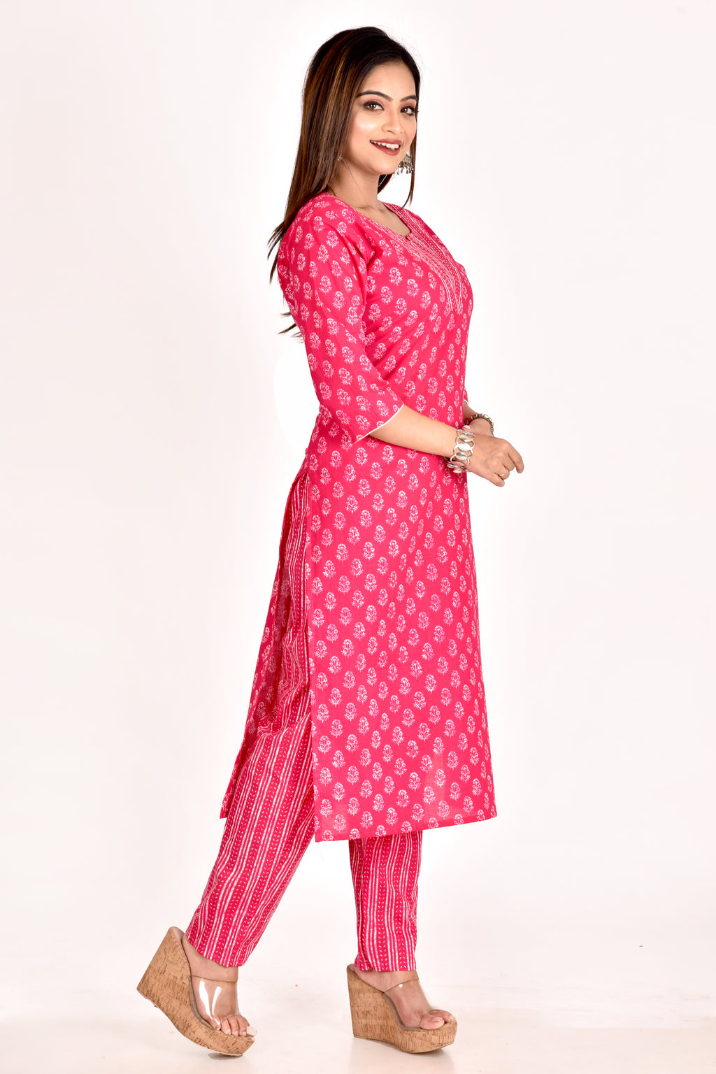 Magenta Pink Floral Print Kurta With Pant