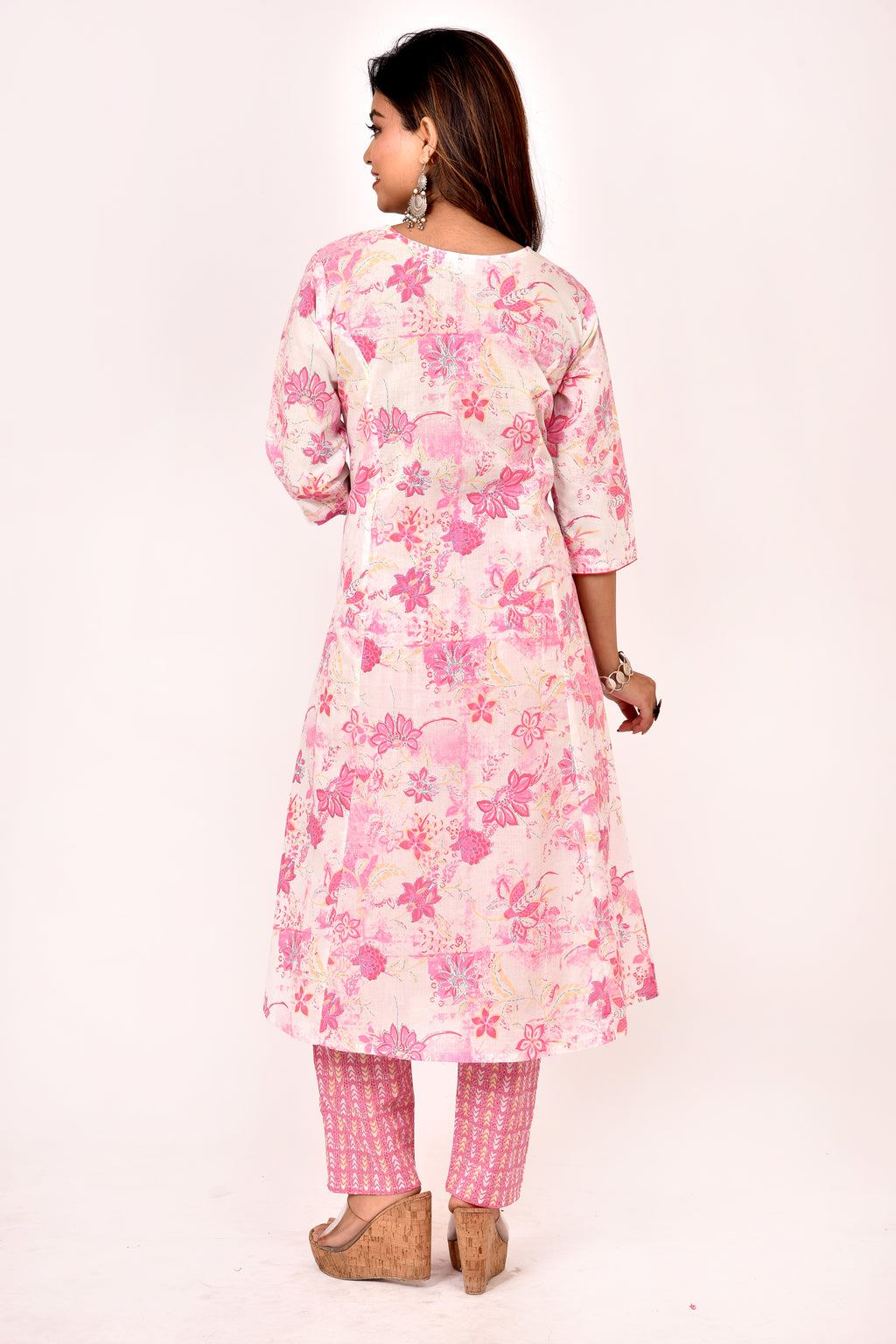 Baby Pink Floral Print A-Line Kurta With Pant