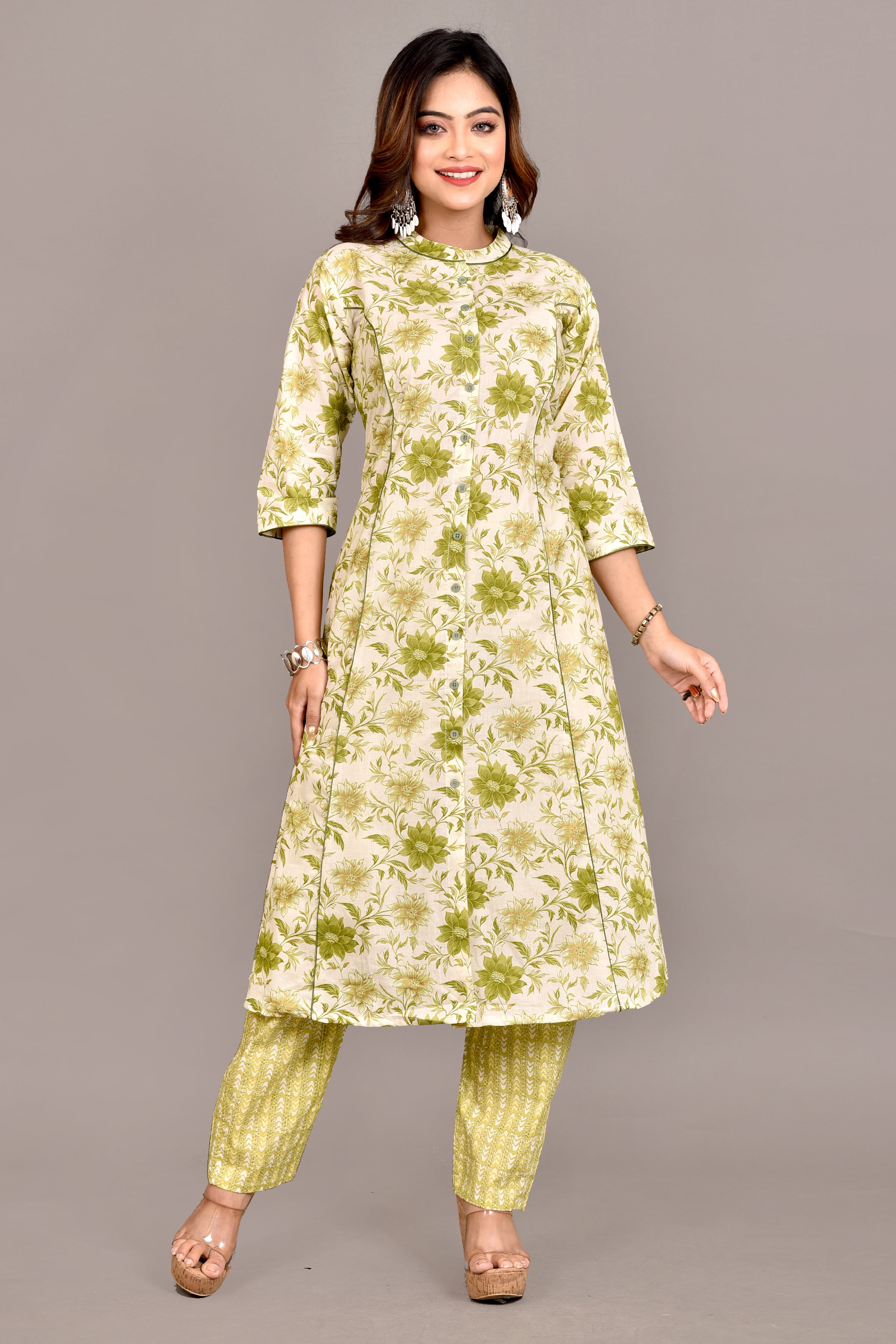 Off-White & Green Dahlia Print A-Line Kurta With Pant