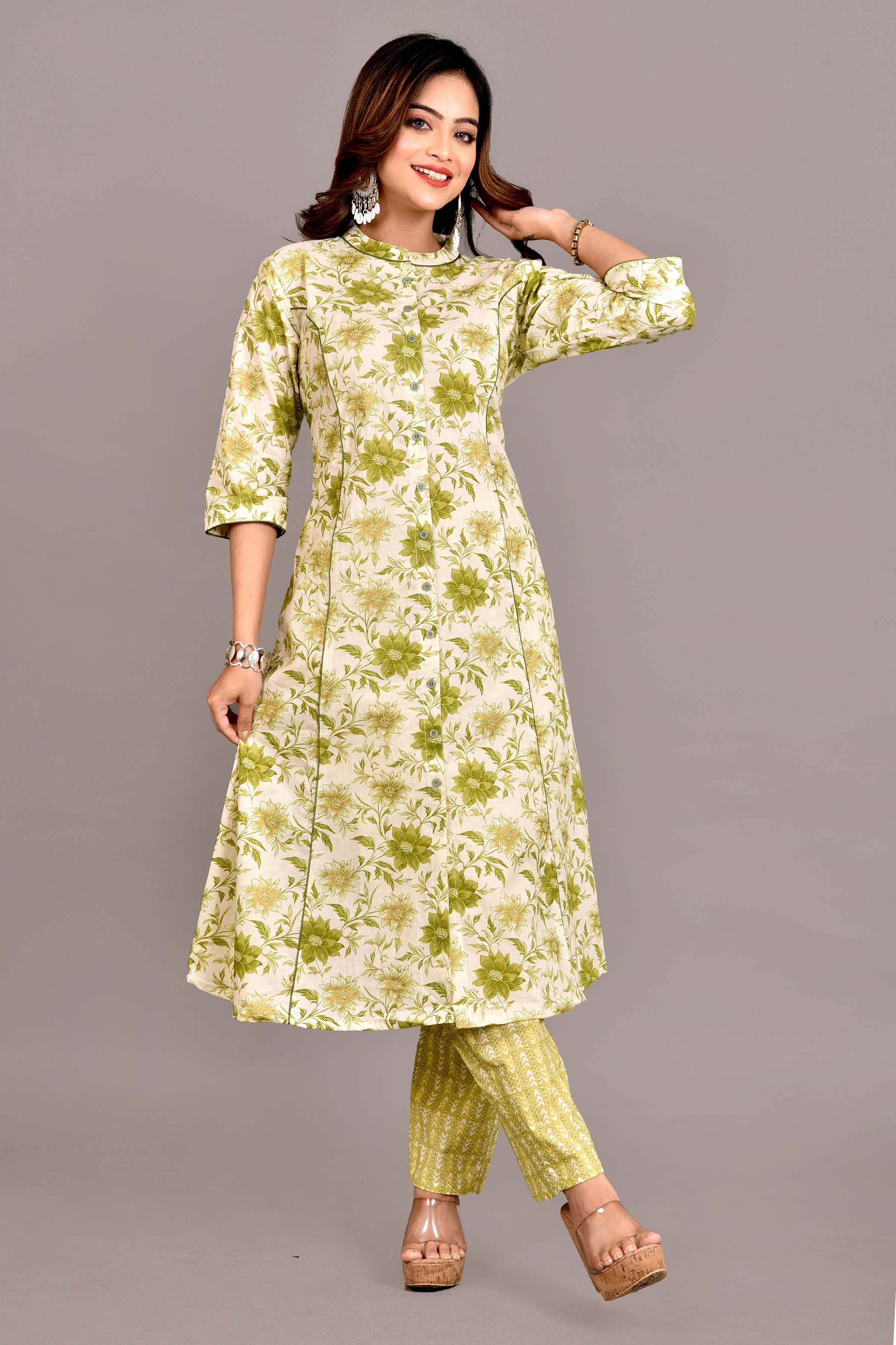 Off-White & Green Dahlia Print A-Line Kurta With Pant