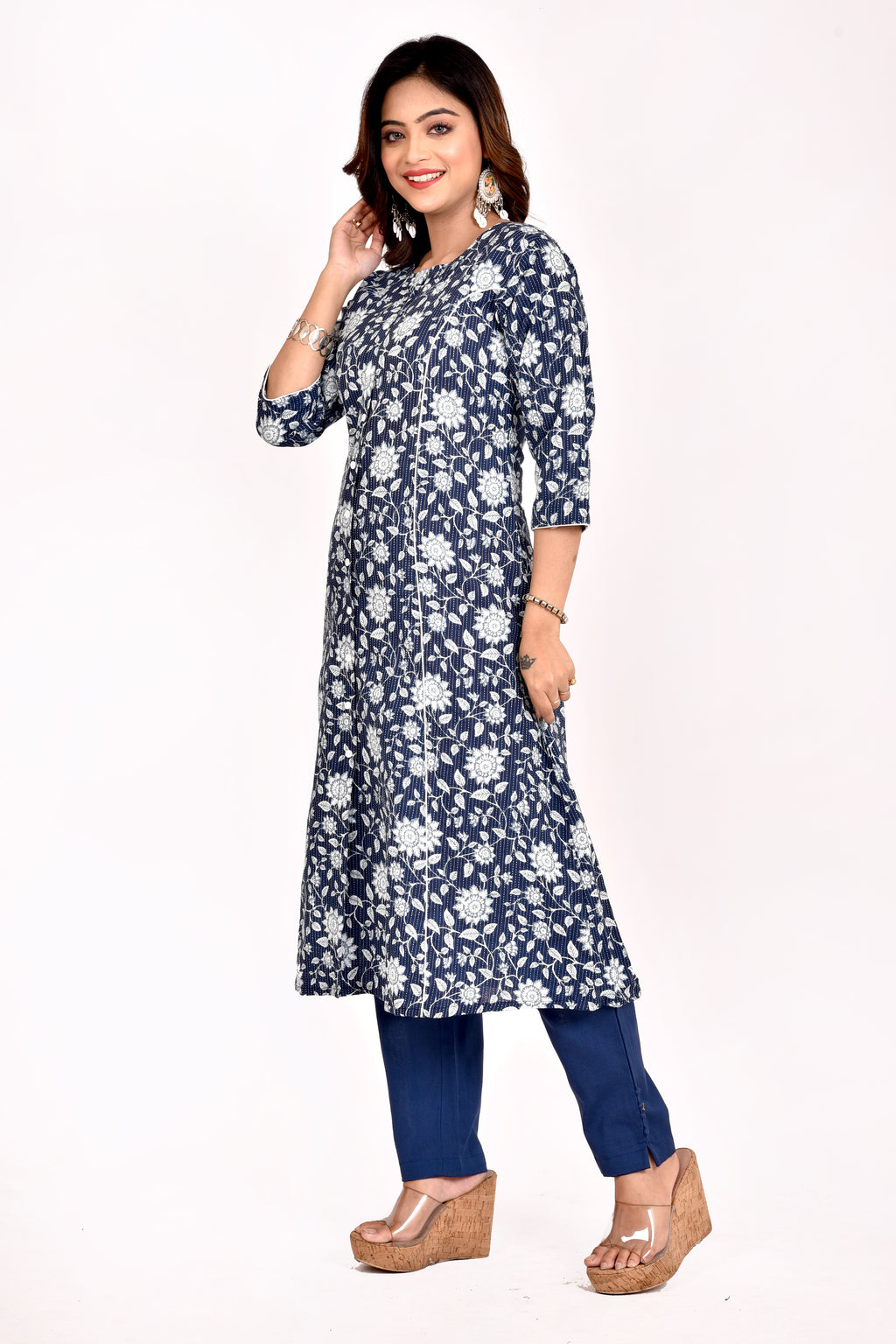 Navy Blue Floral Print A-Line Kurta With Pant
