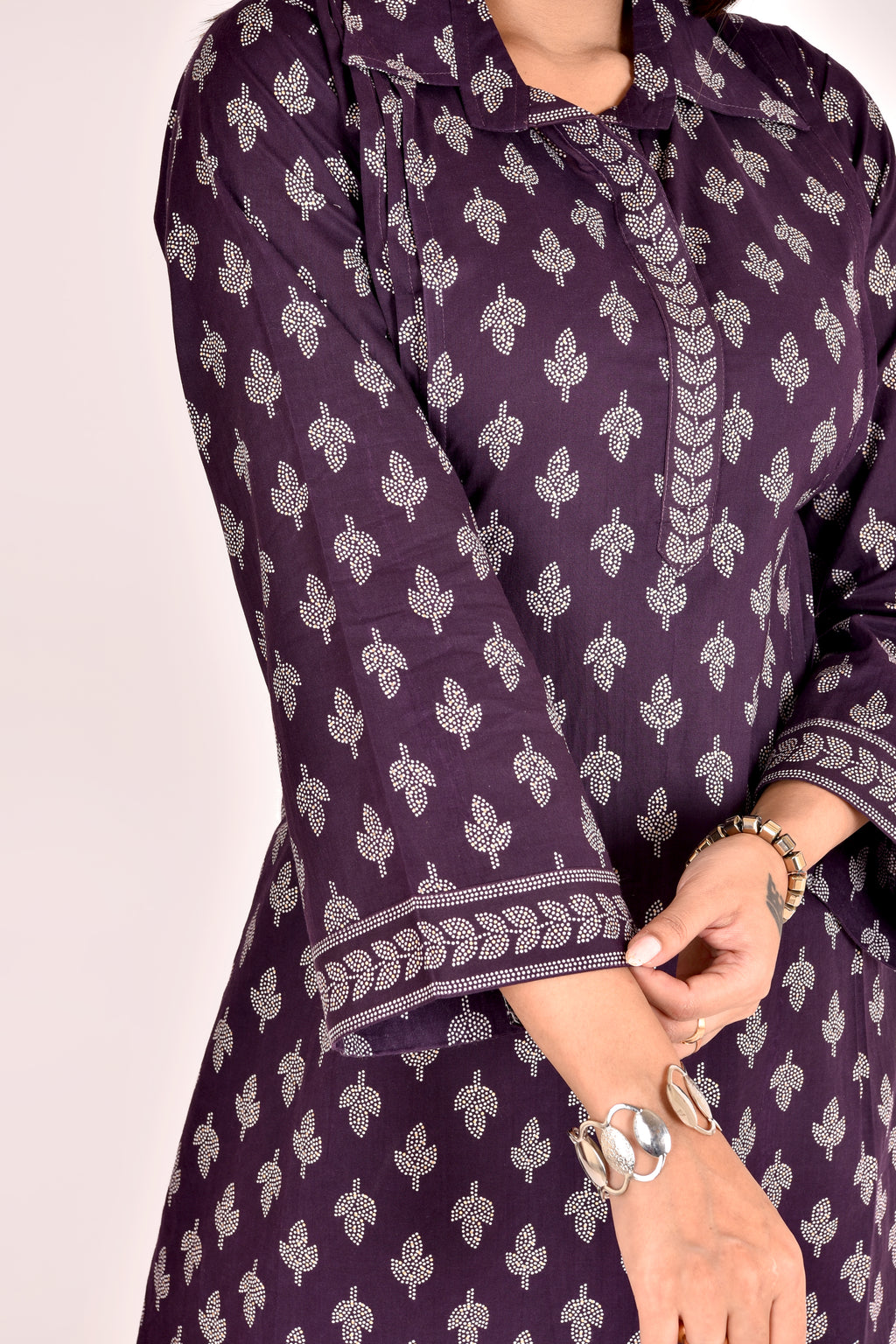 Dark Purple Leaf Print Kurta With Pant
