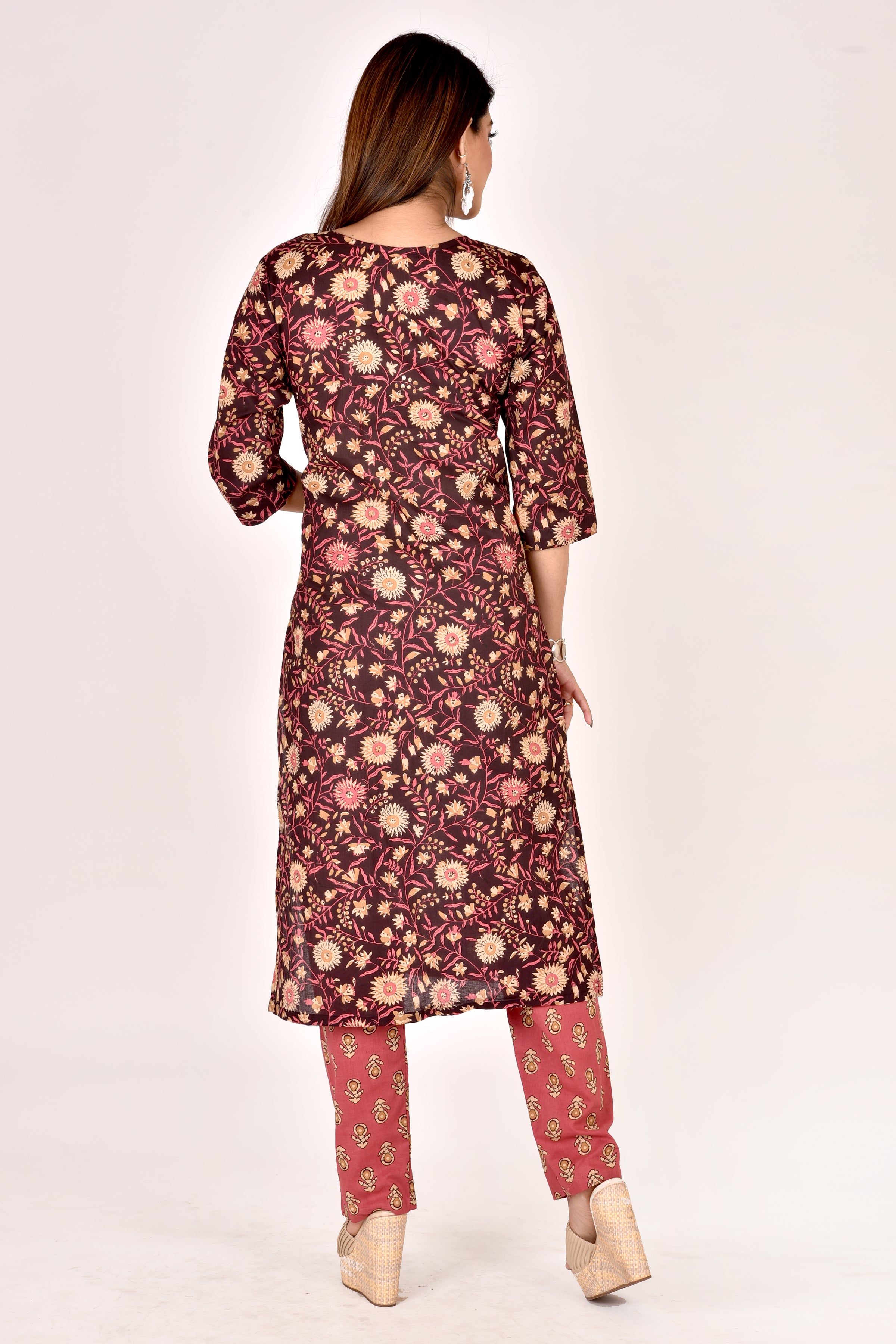 Dark Plum & Pink Floral Print Kurta With Pant