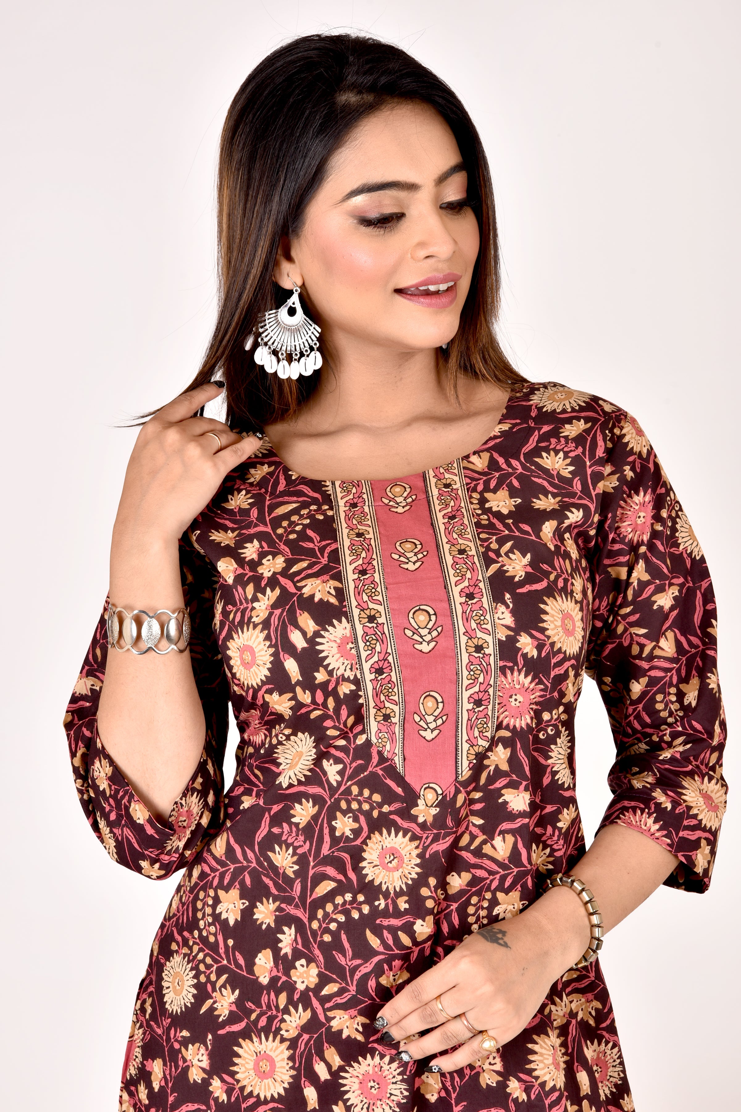 Dark Plum & Pink Floral Print Kurta With Pant