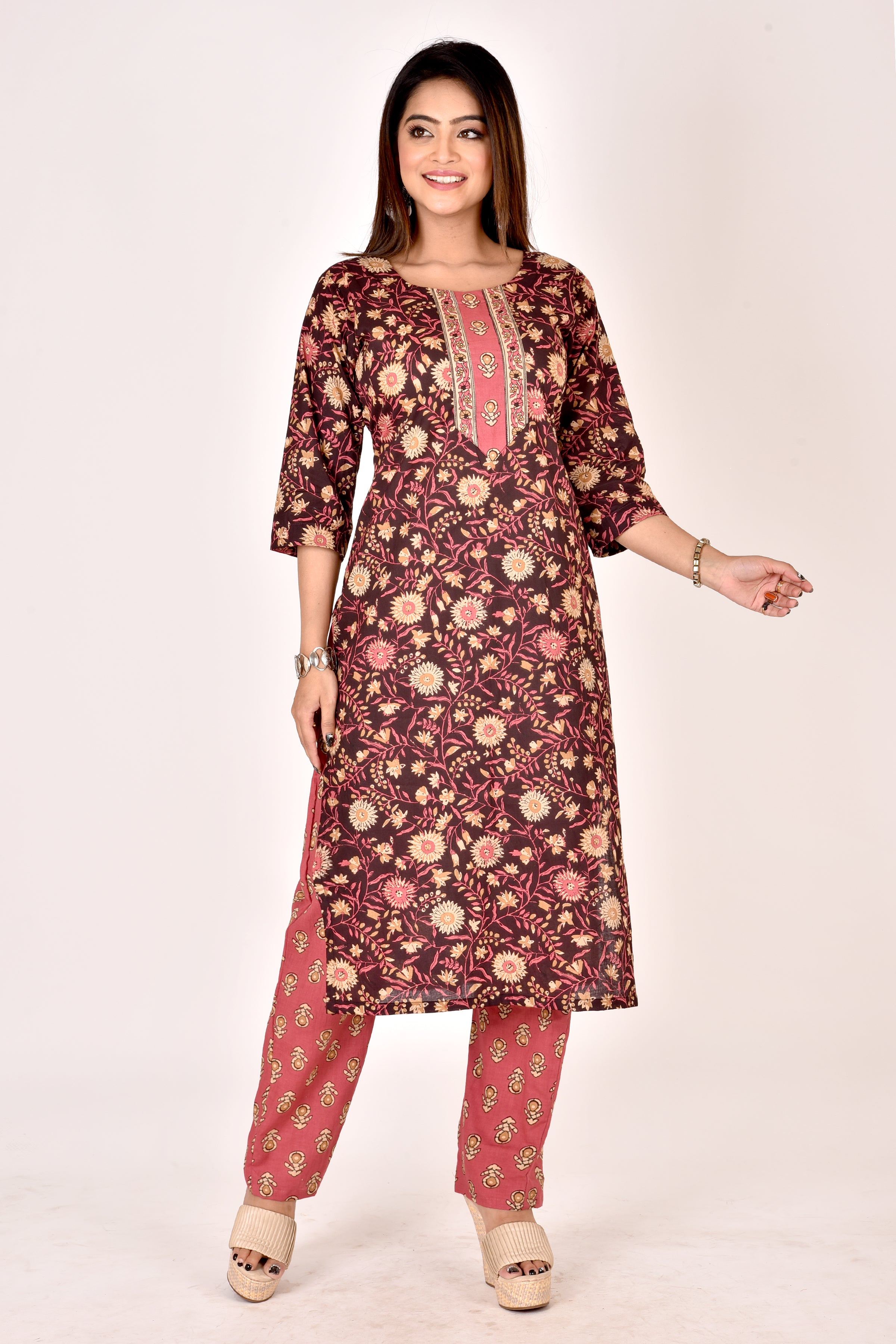 Dark Plum & Pink Floral Print Kurta With Pant
