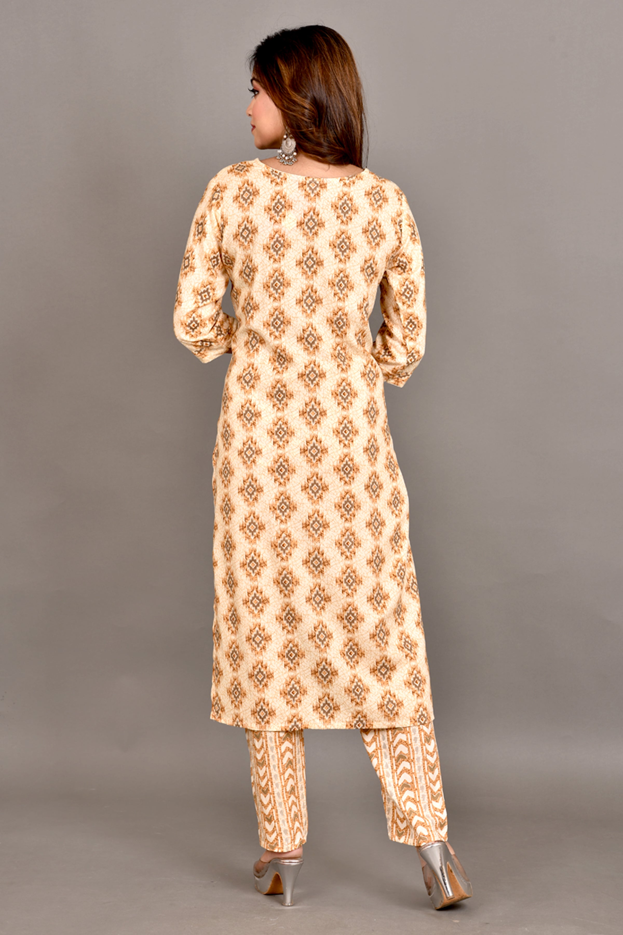 Yellow Geometric Print Kurta With Pant