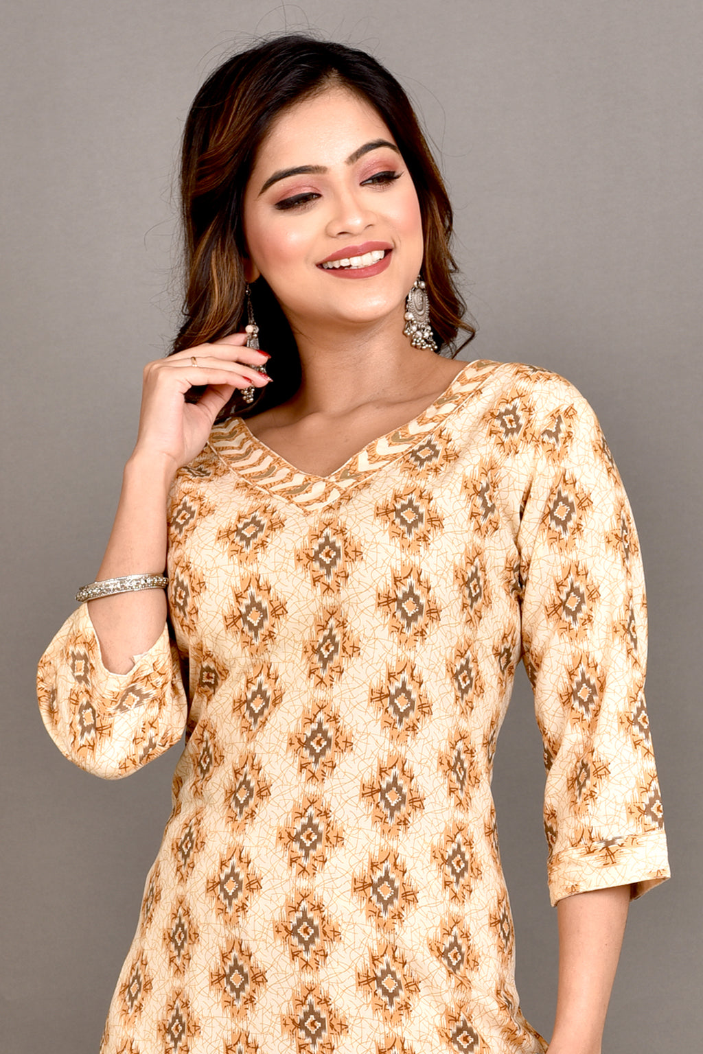 Yellow Geometric Print Kurta With Pant
