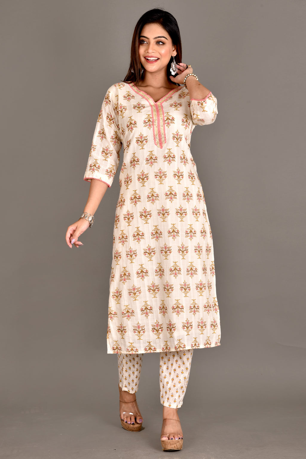 Off-White & Pink Floral Print Kurta With Pant