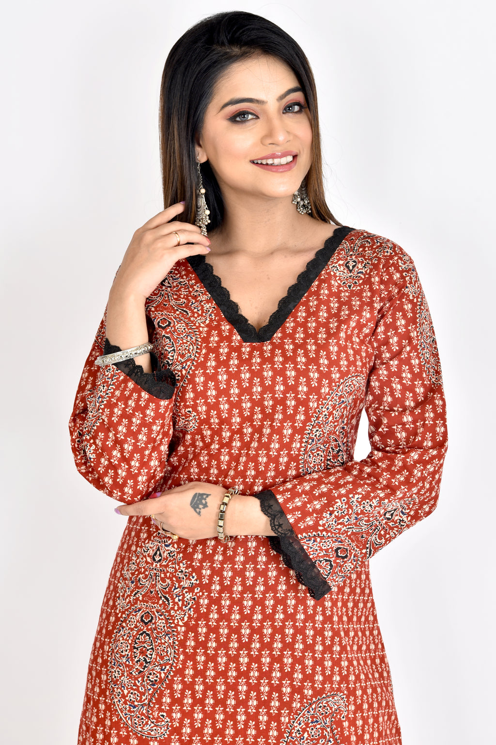 Maroon Paisley Print A-Line Kurta With Pant