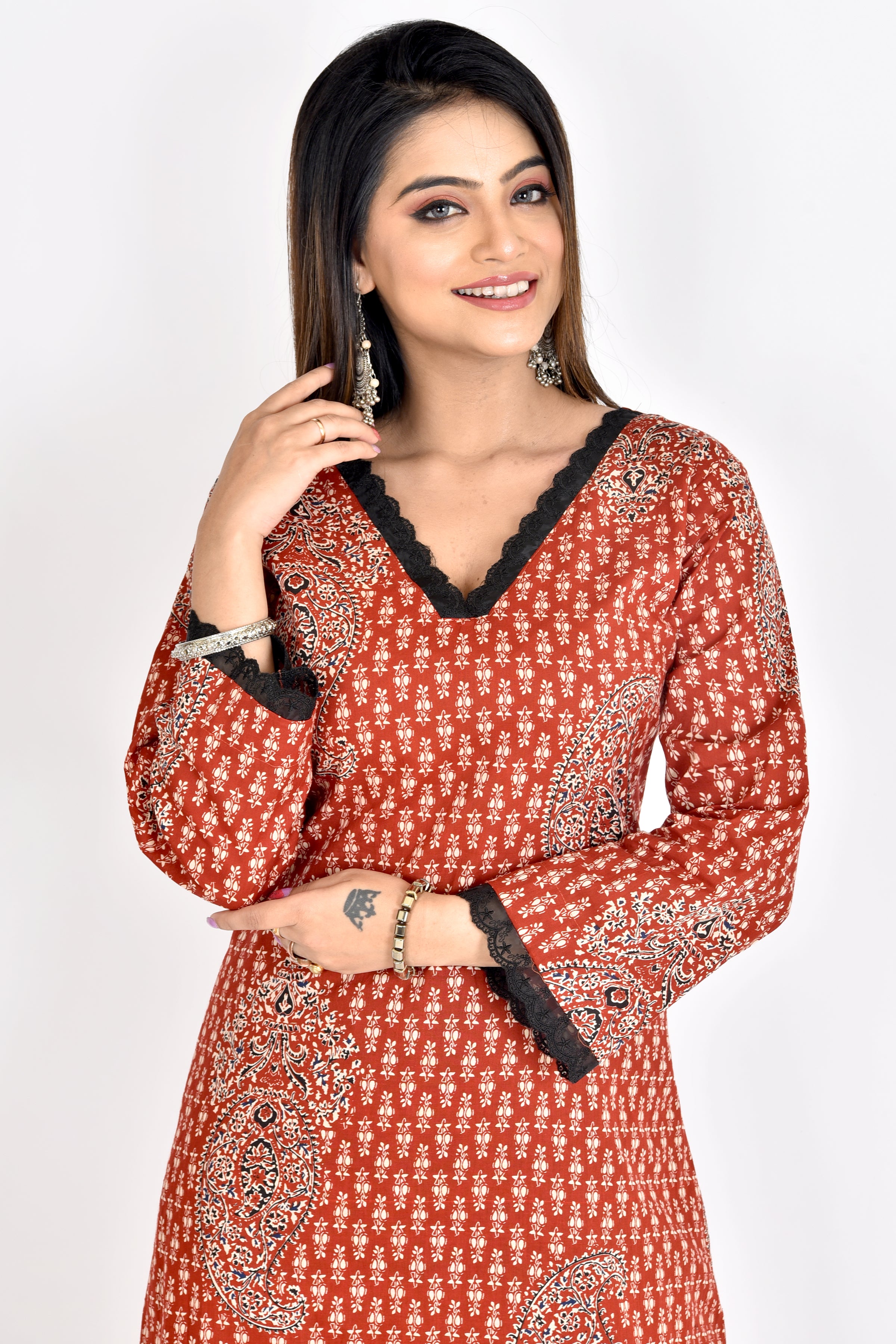 Maroon Paisley Print A-Line Kurta With Pant