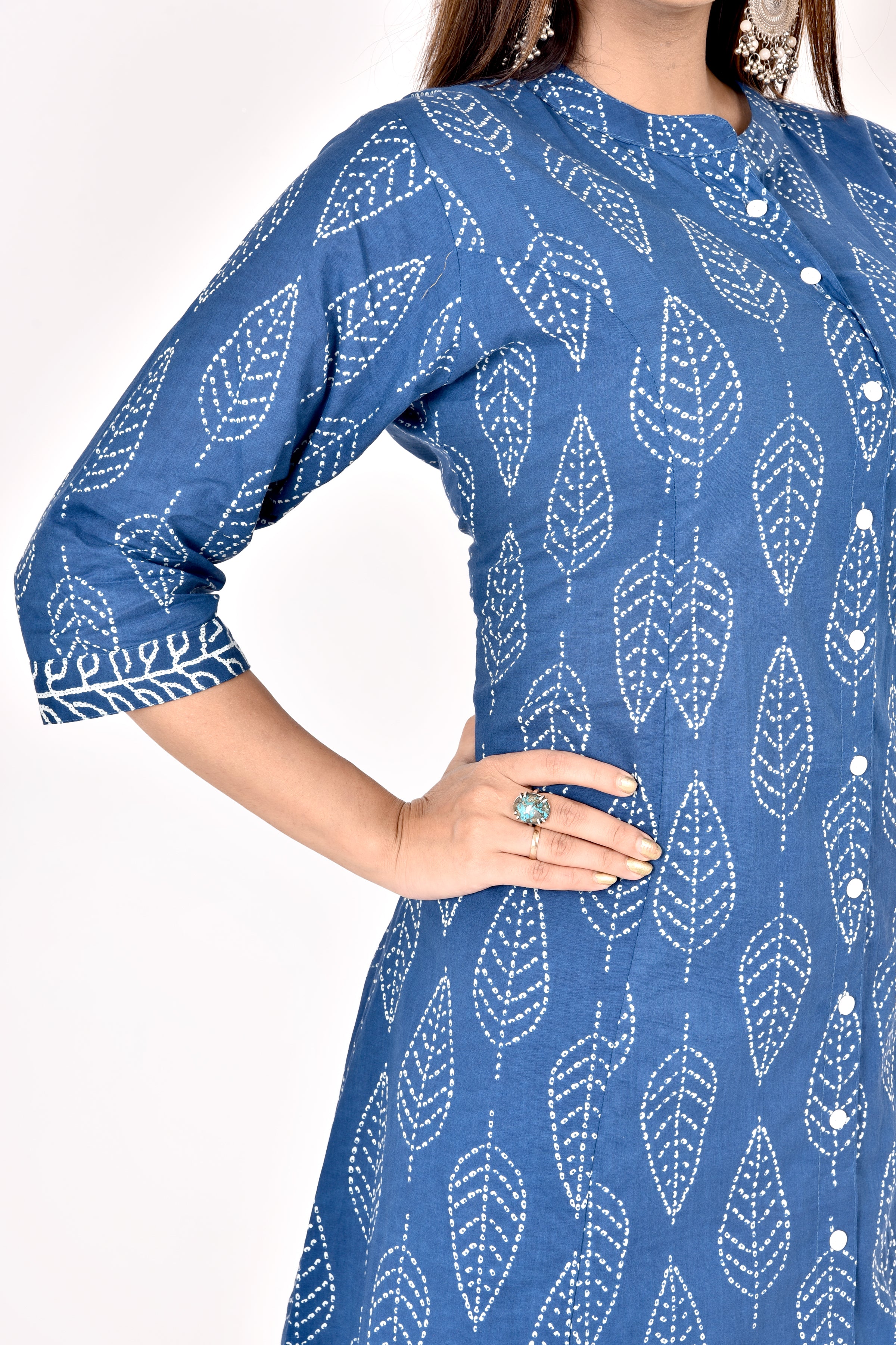 Navy Blue leaf Print A-Line Kurta With Pant