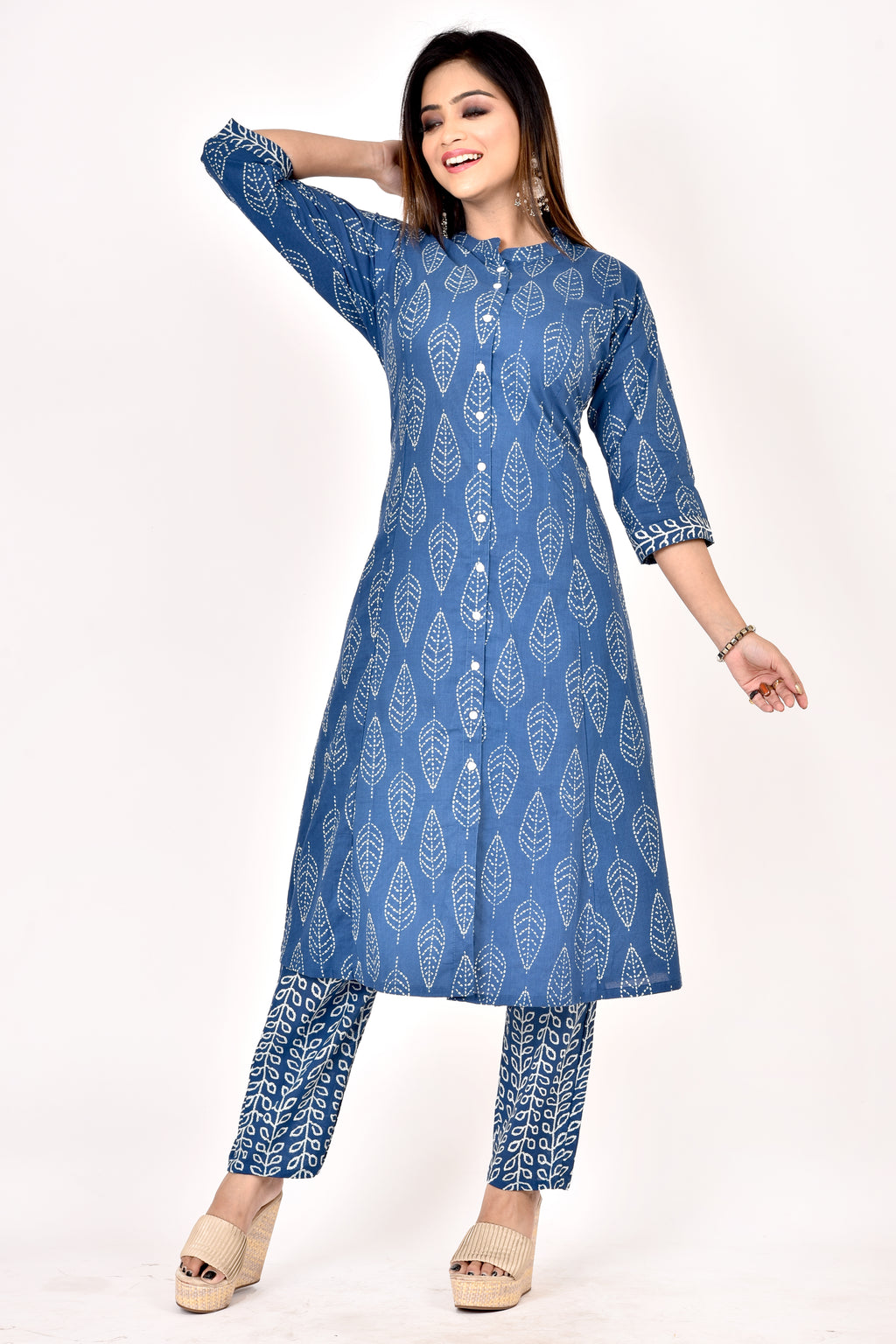 Navy Blue leaf Print A-Line Kurta With Pant