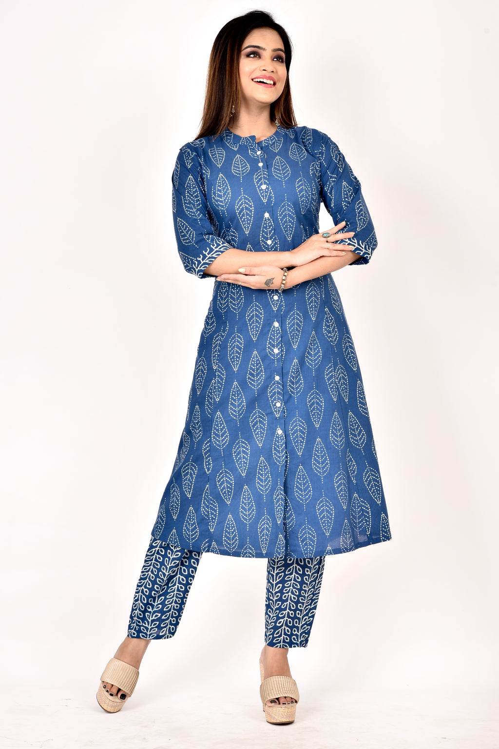 Navy Blue leaf Print A-Line Kurta With Pant