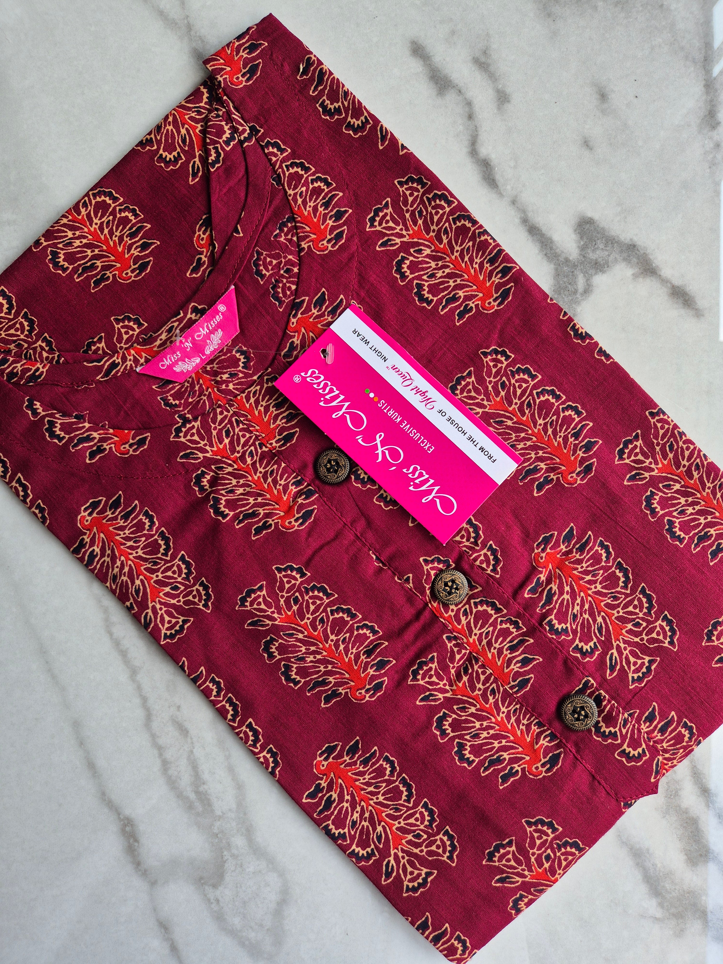 Maroon & Black Leaf Print Straight Kurta