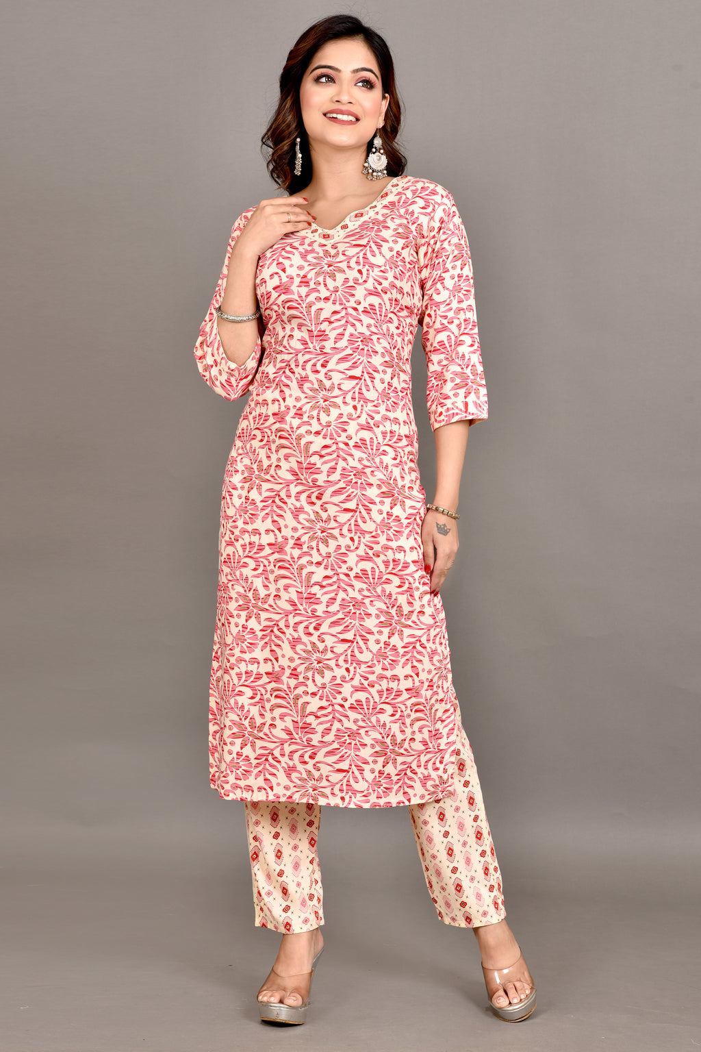 Off-White & Pink Floral Print Kurta With Pant