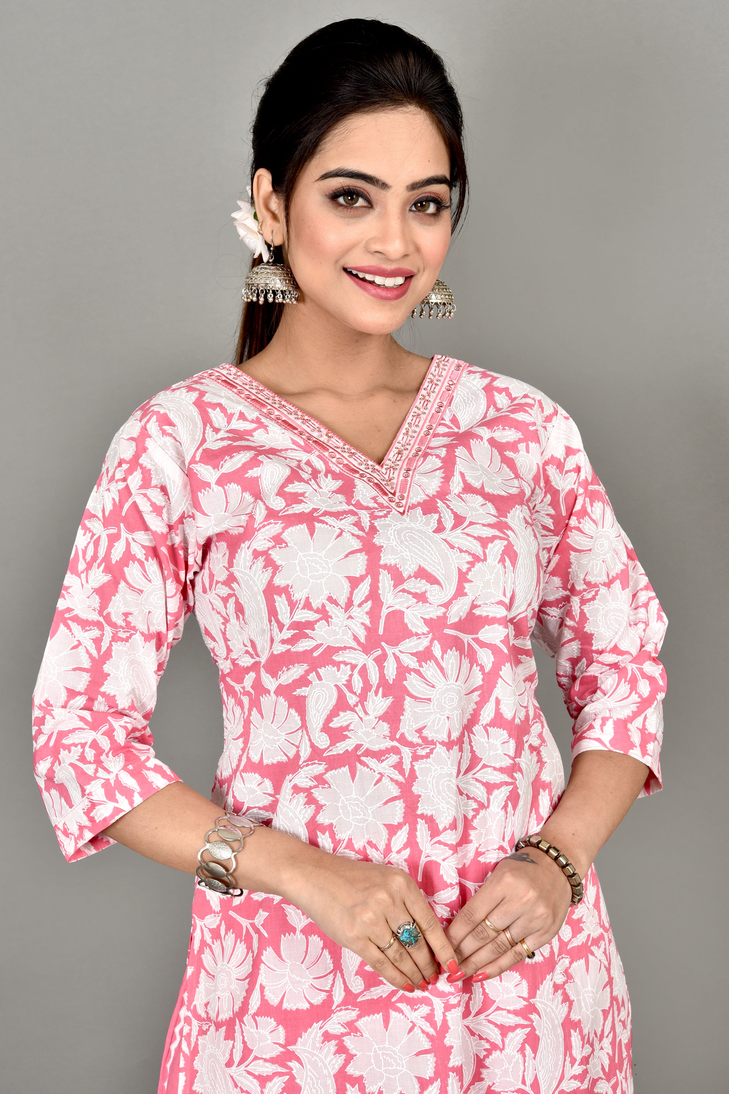 Pink Floral Print Embroidered Kurta With Pant
