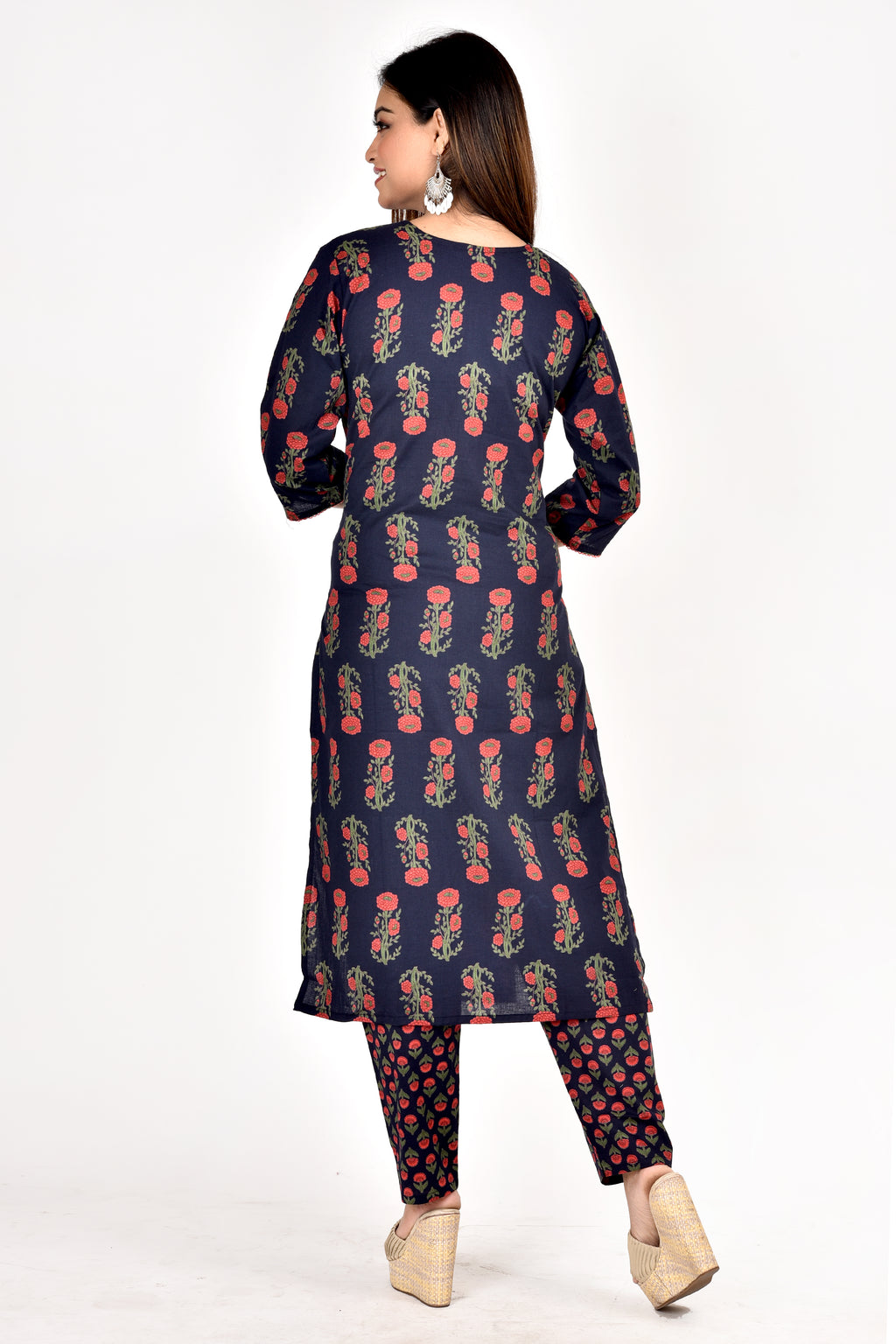Navy Blue Floral Print Kurta With Pant