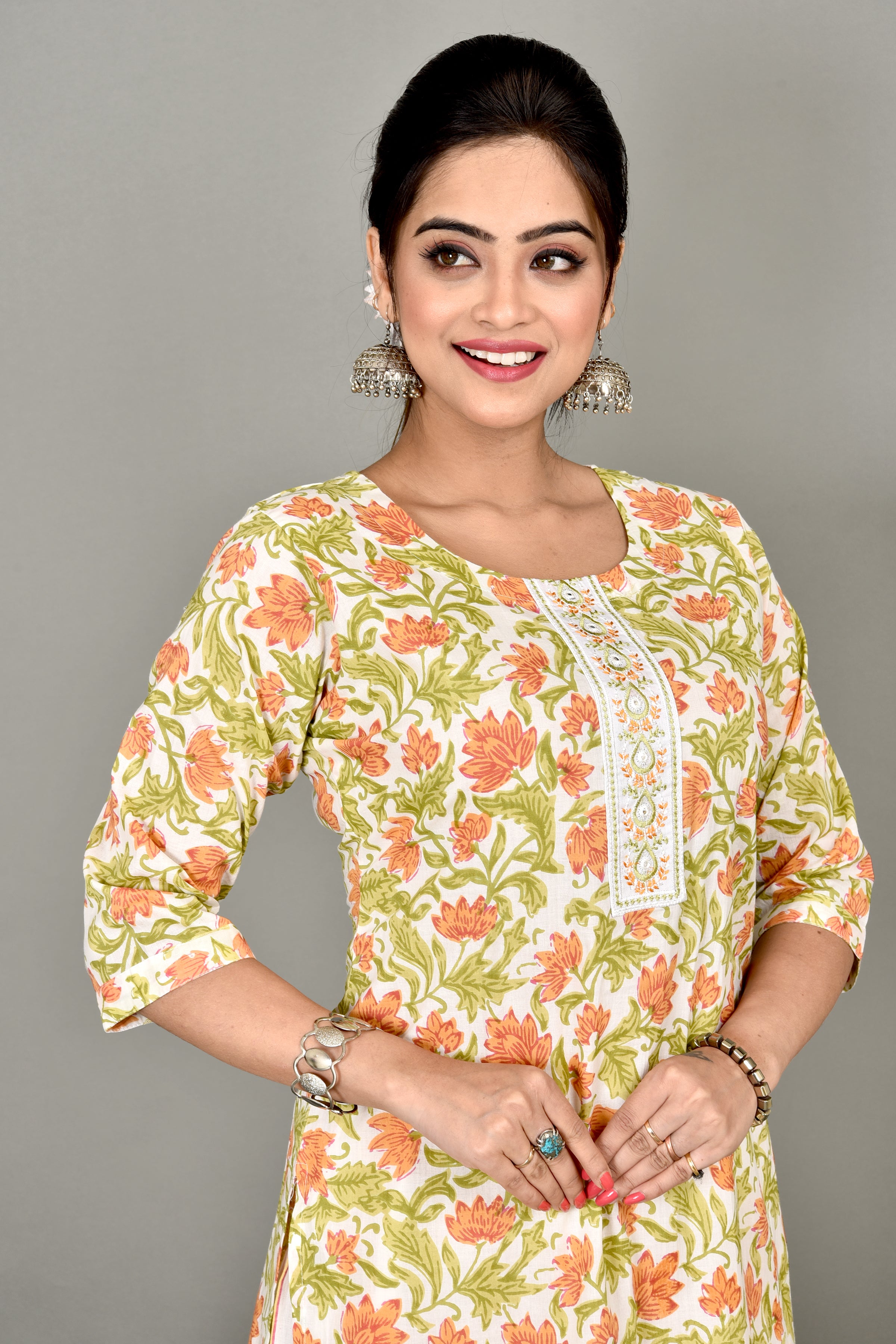 Off-White & Green Floral Print Embroidered Kurta With Pant