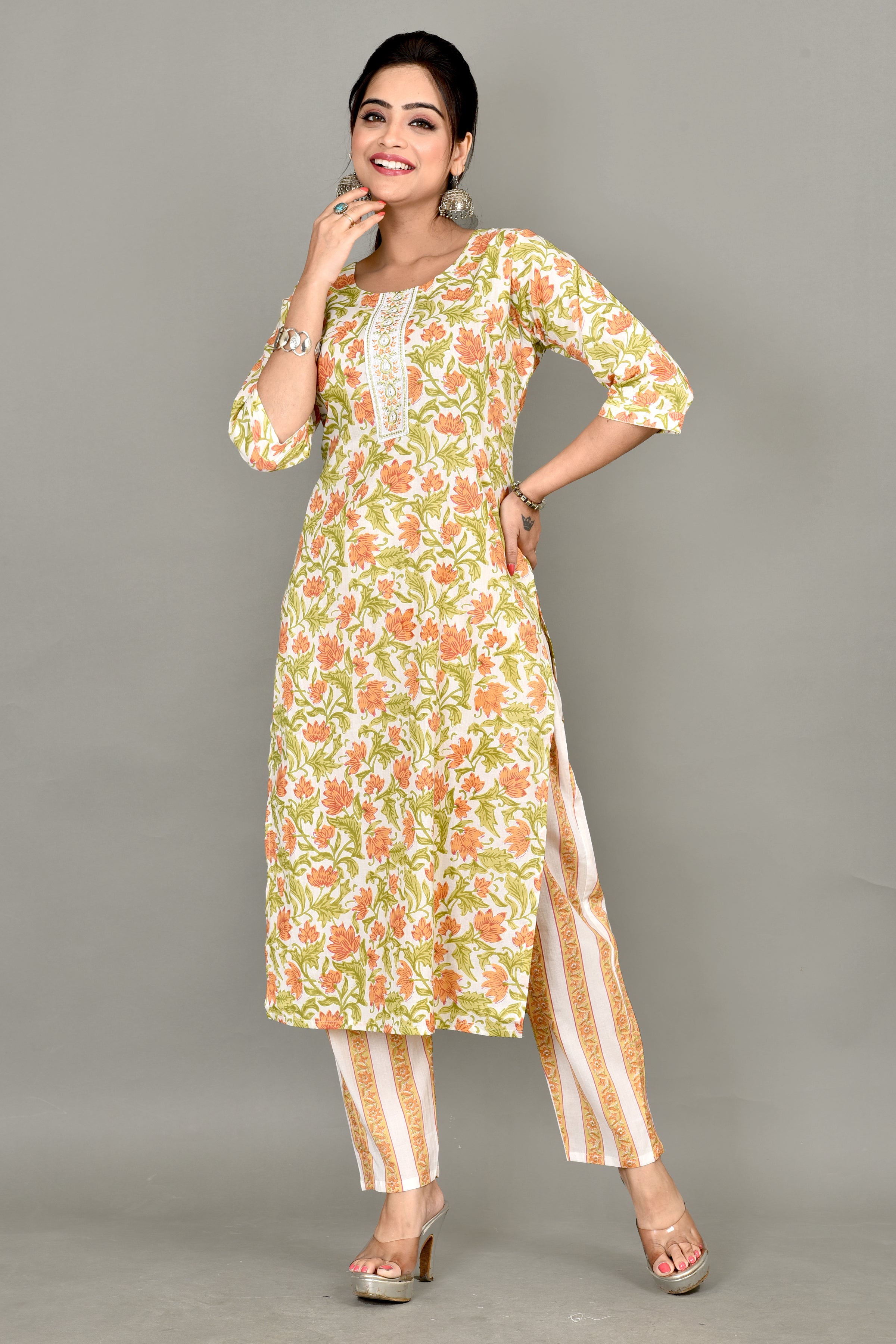 Off-White & Green Floral Print Embroidered Kurta With Pant
