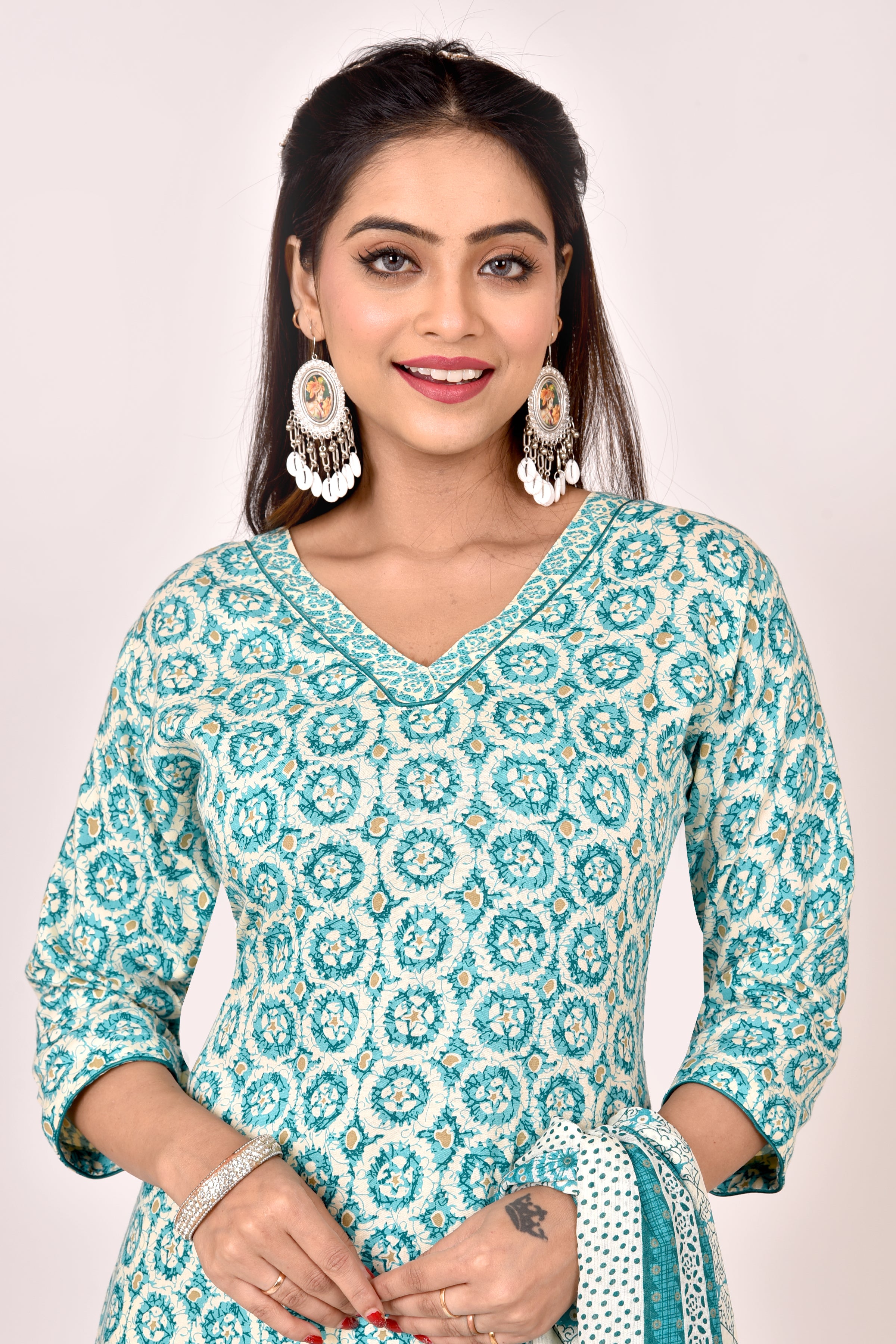 Aqua Blue Geometric Print Kurta With Pant & Dupatta