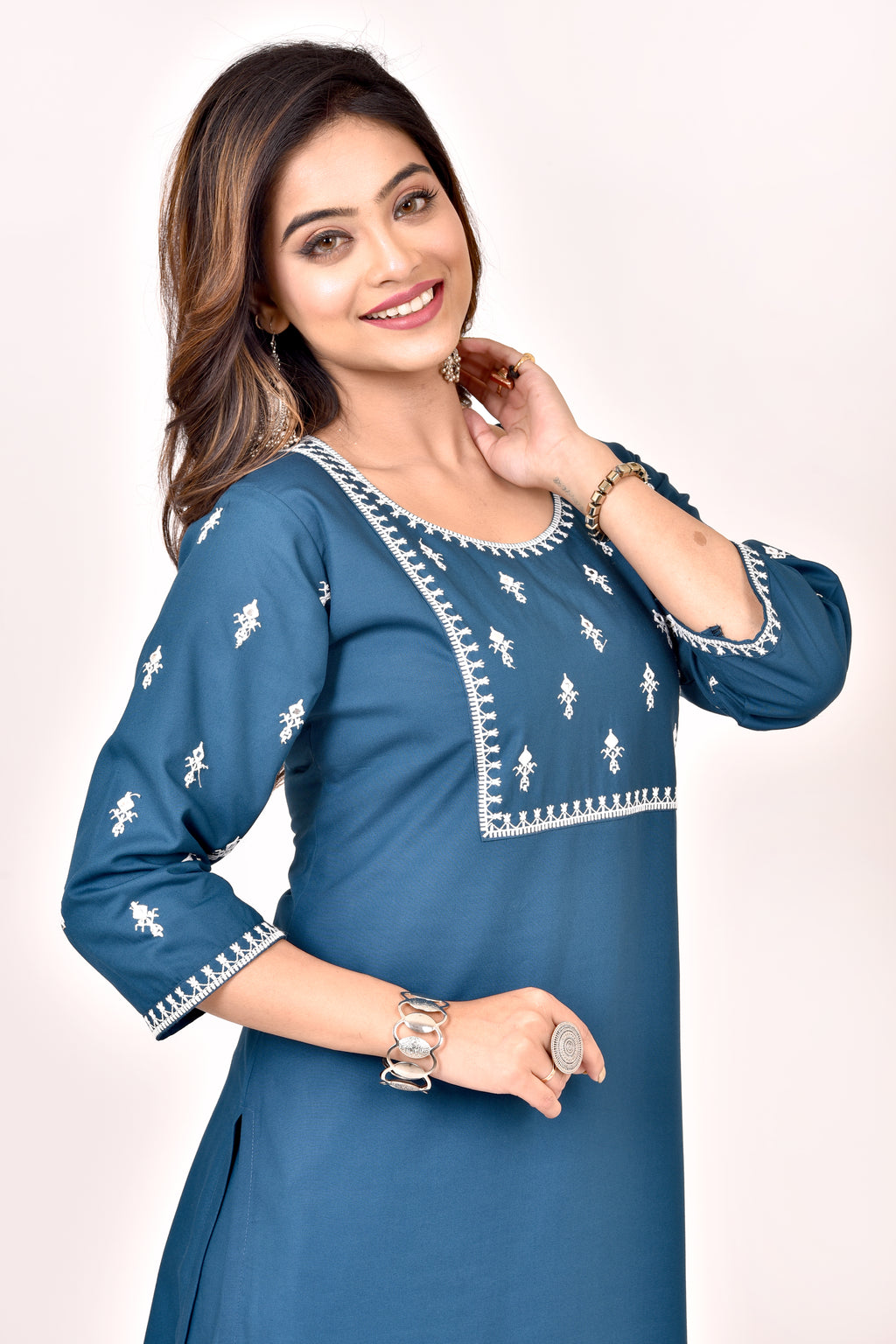 Teal blue Embroidered Kurta With Pant