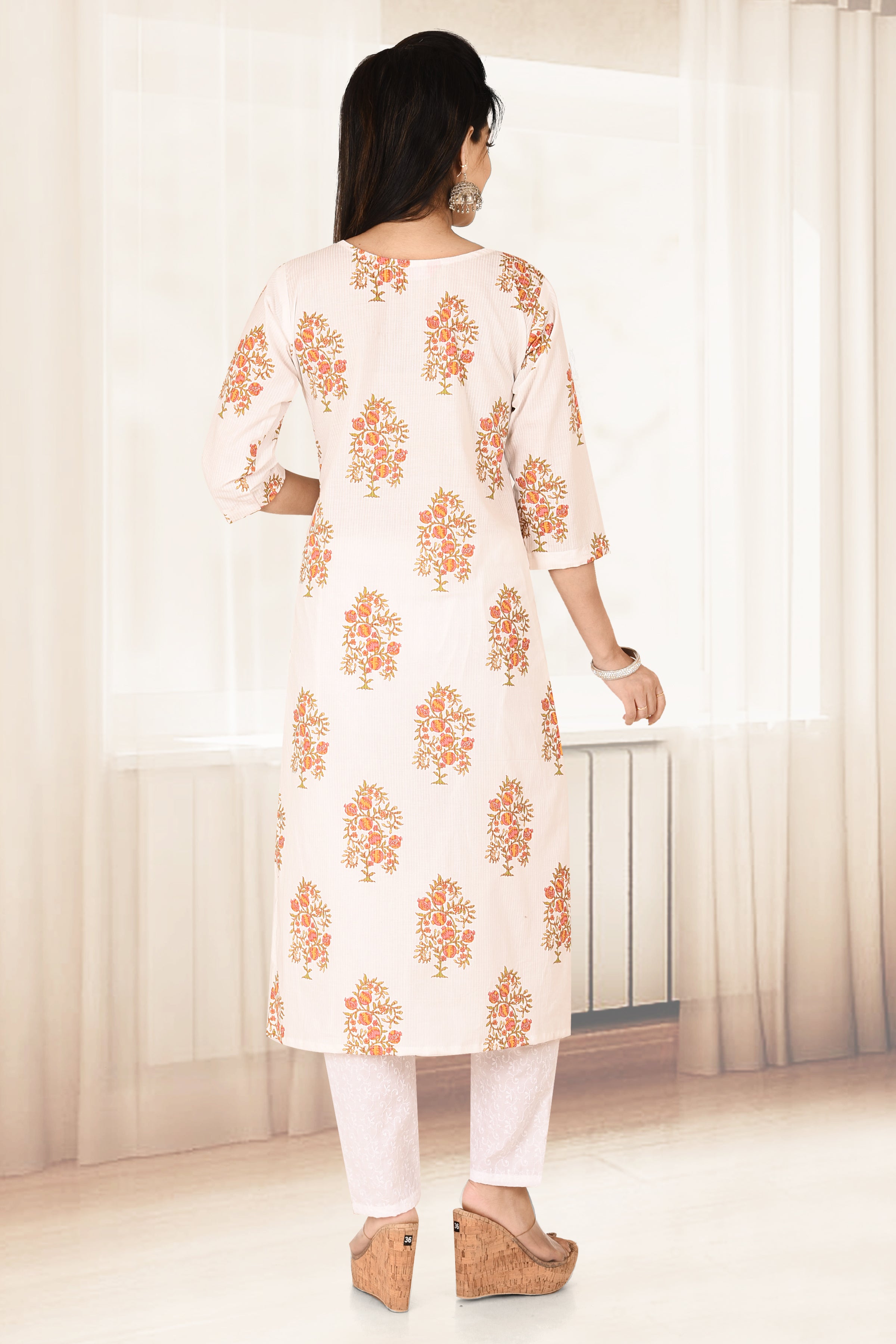White Floral Print Straight Kurta