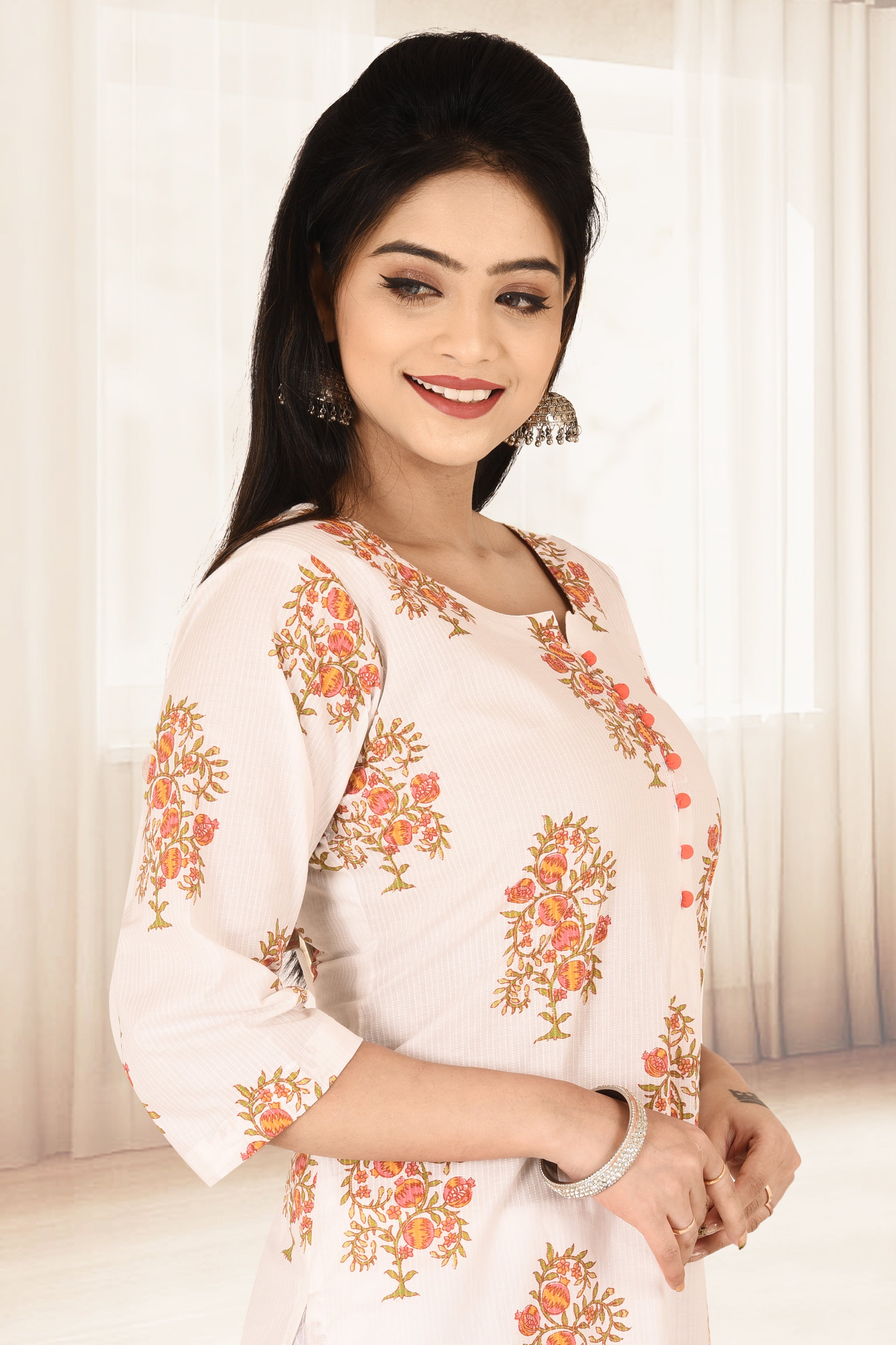 White Floral Print Straight Kurta