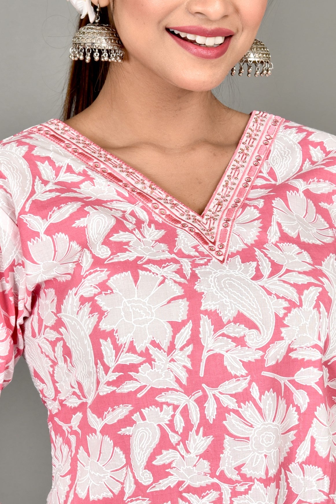 Pink Floral Print Embroidered Kurta With Pant