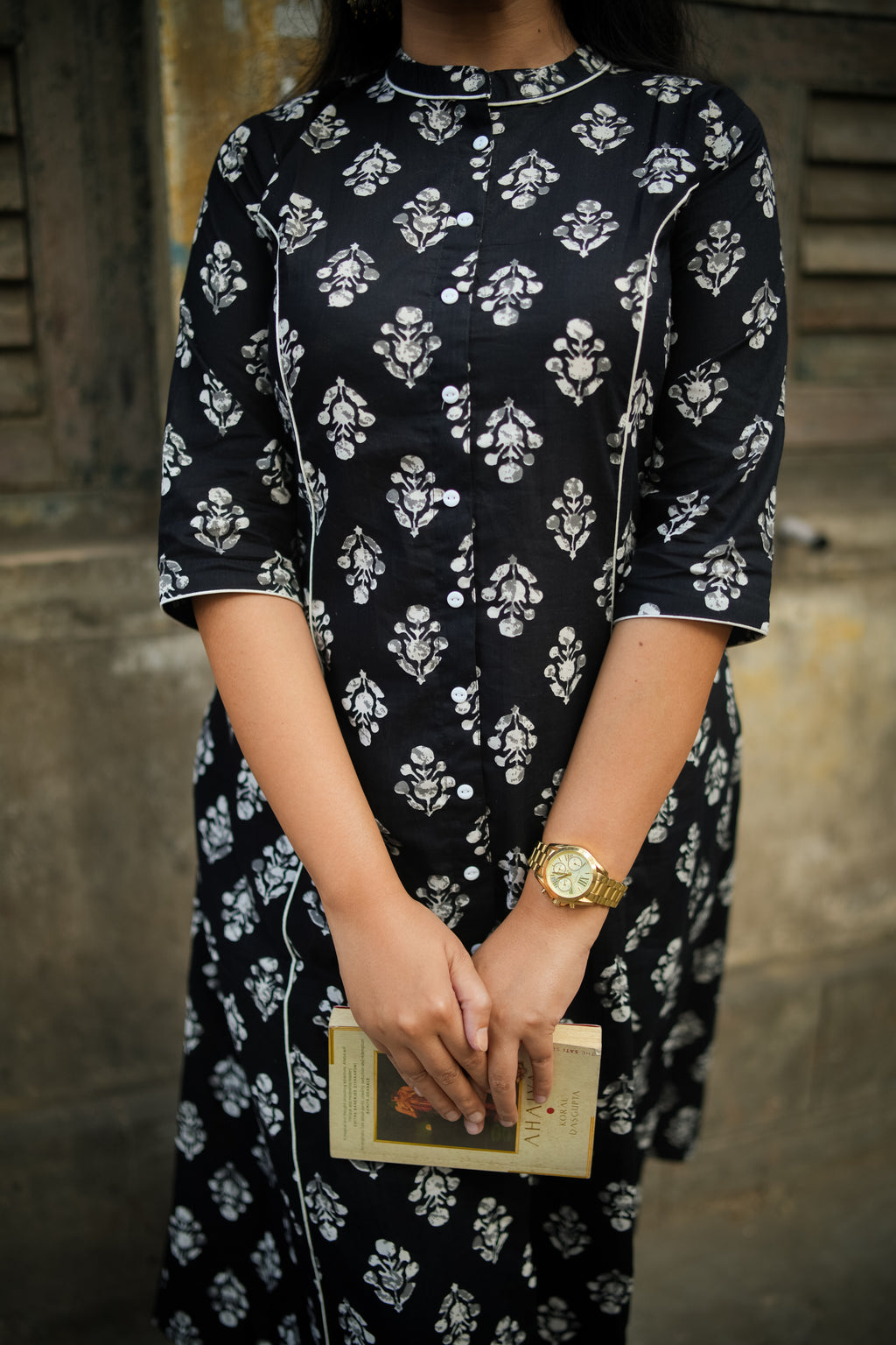 Jet Black Floral Print A-Line Kurta With Pant
