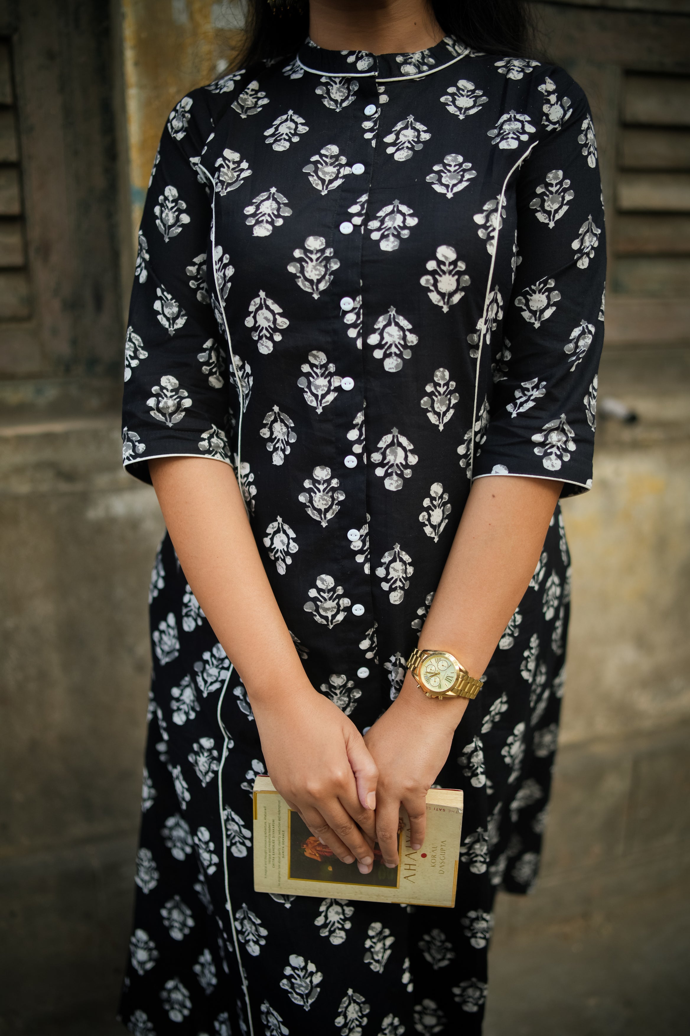 Jet Black Floral Print A-Line Kurta With Pant