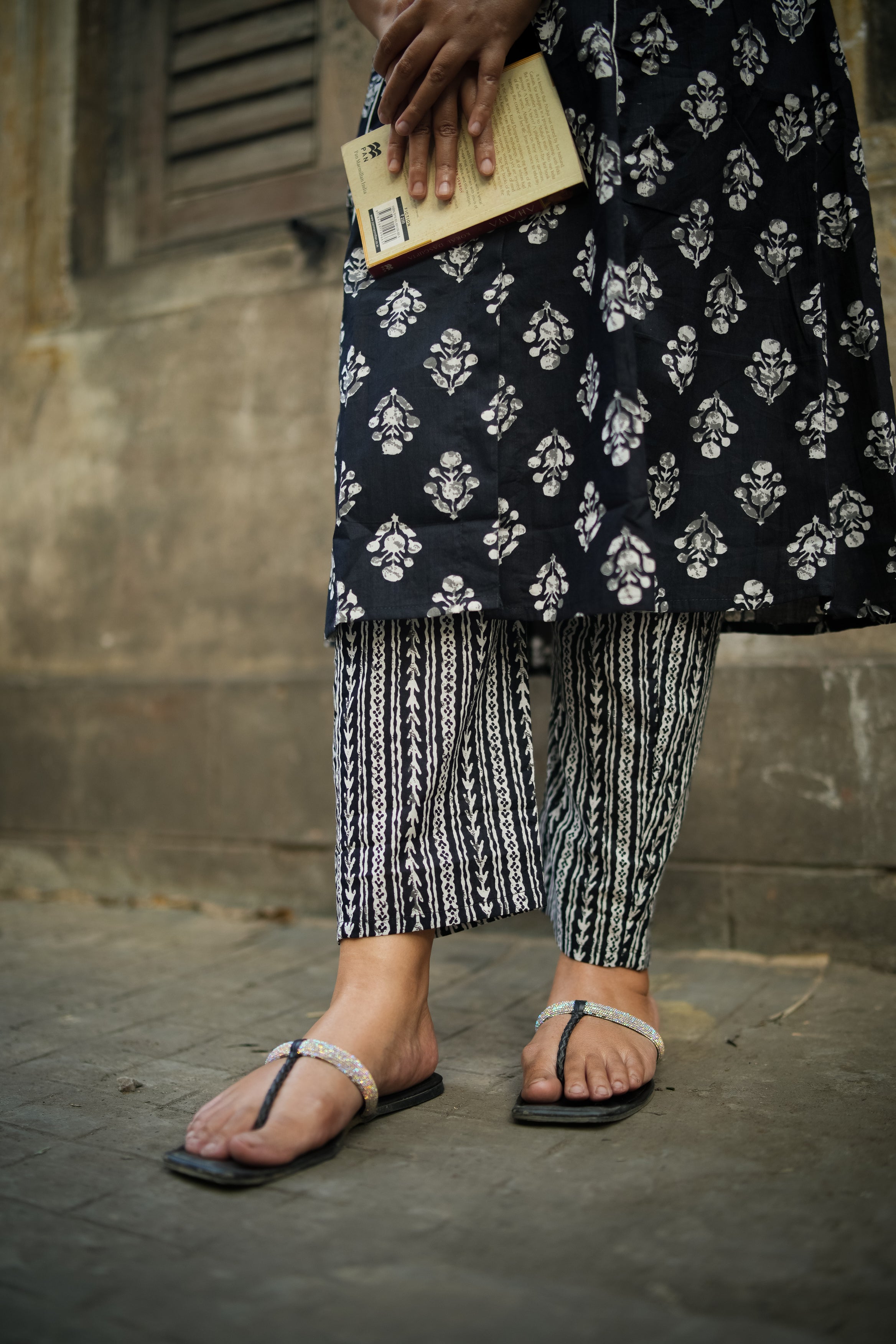 Jet Black Floral Print A-Line Kurta With Pant