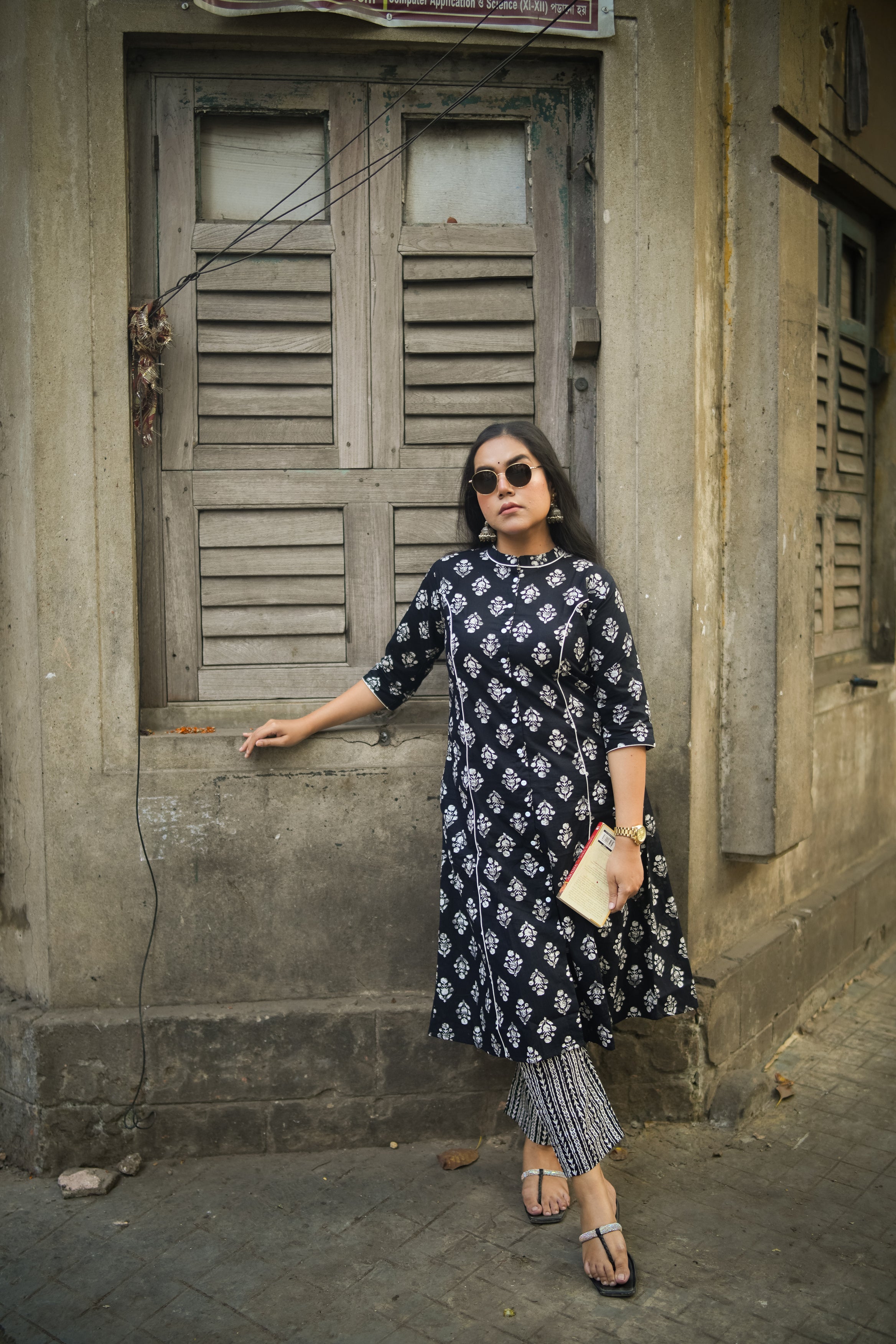 Jet Black Floral Print A-Line Kurta With Pant