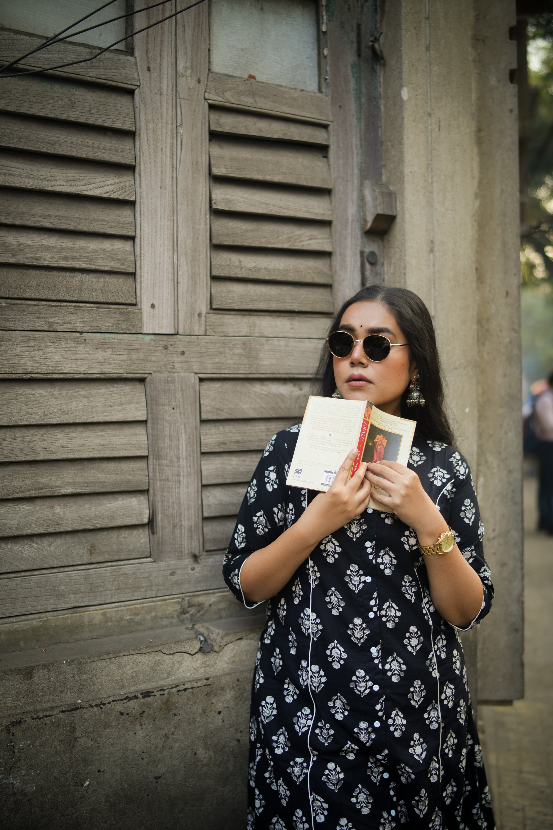 Jet Black Floral Print A-Line Kurta With Pant