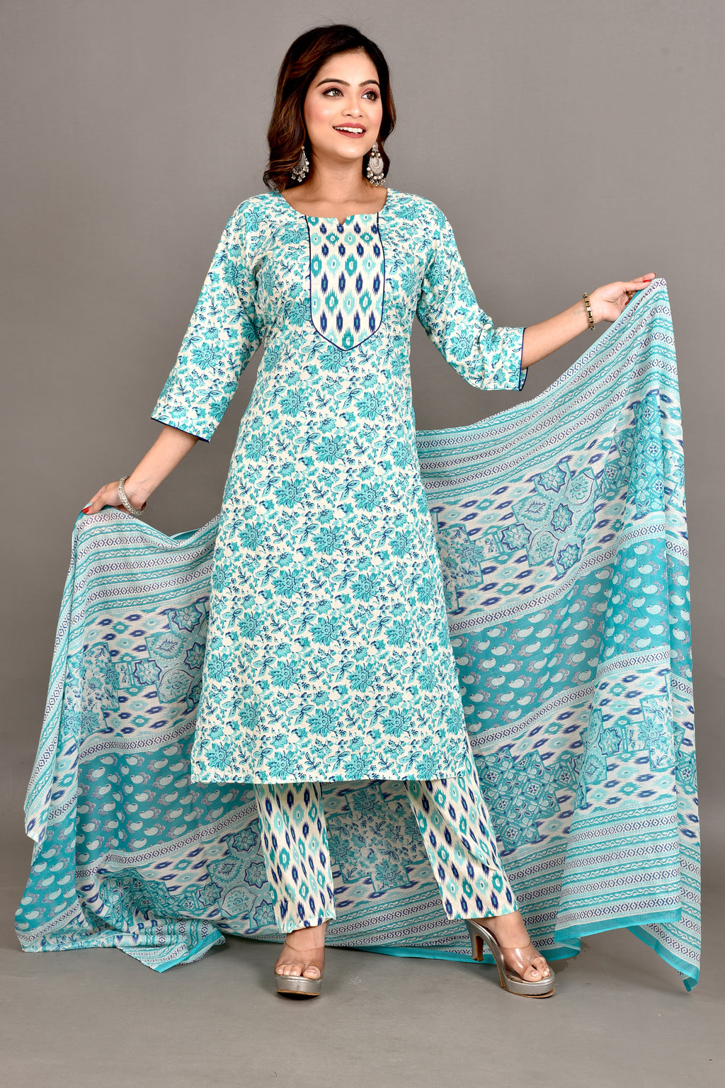 Off-White & Blue Floral Print Kurta With Pant & Dupatta