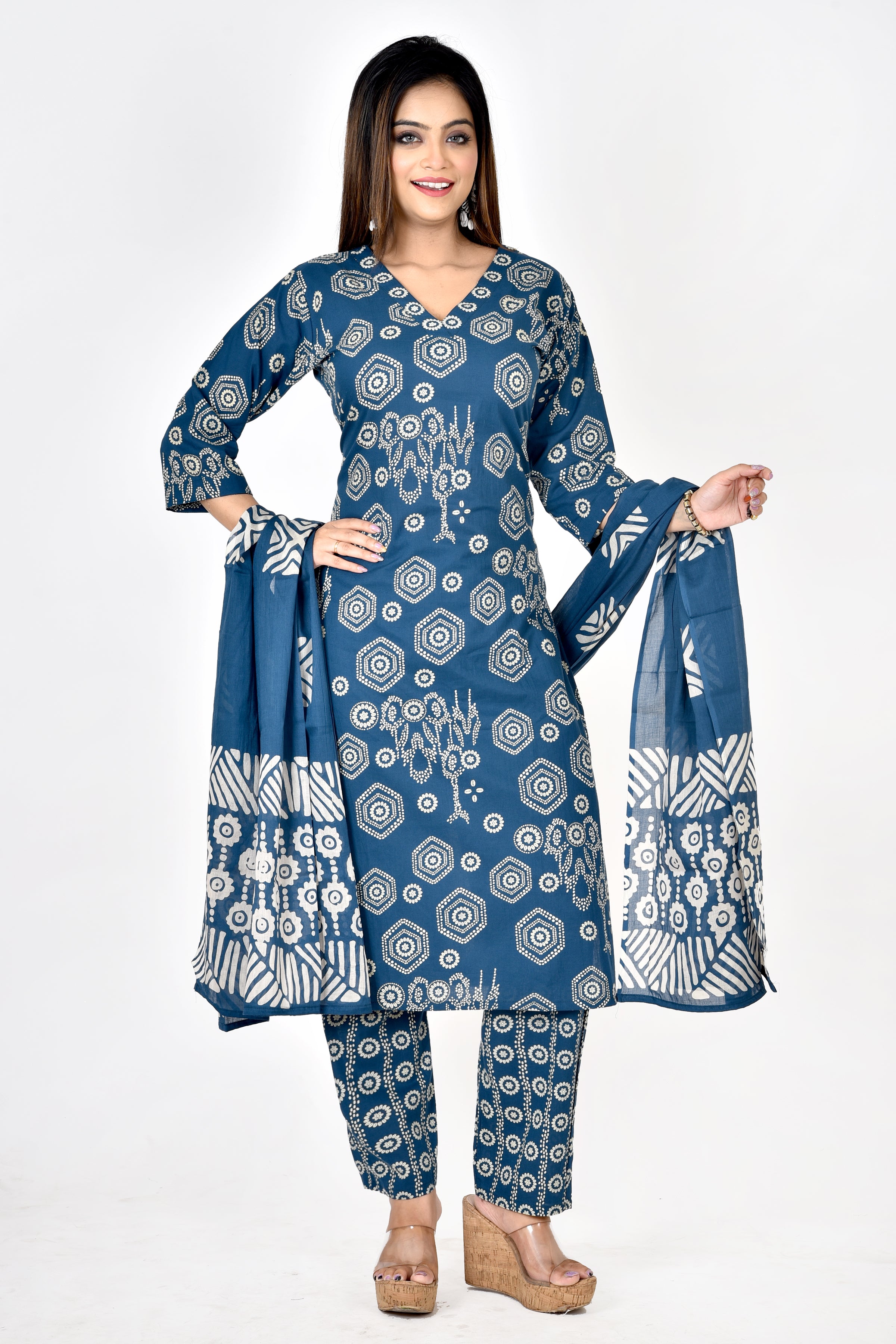 Teal Blue Geometric Print V- Neck Kurta With Pant & Dupatta