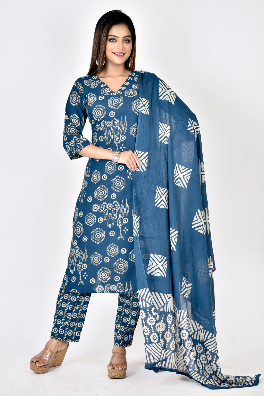 Teal Blue Geometric Print V- Neck Kurta With Pant & Dupatta