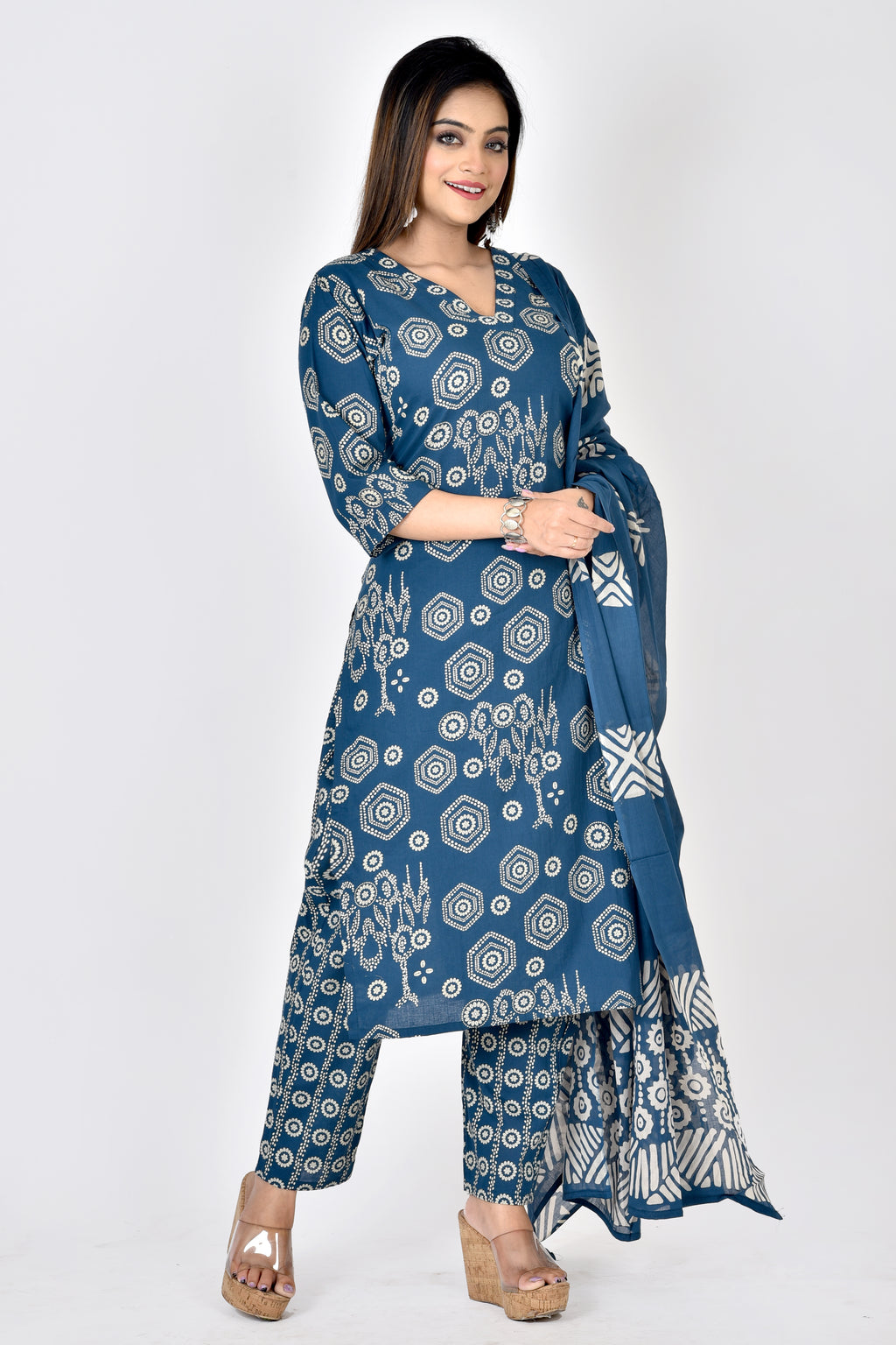 Teal Blue Geometric Print V- Neck Kurta With Pant & Dupatta