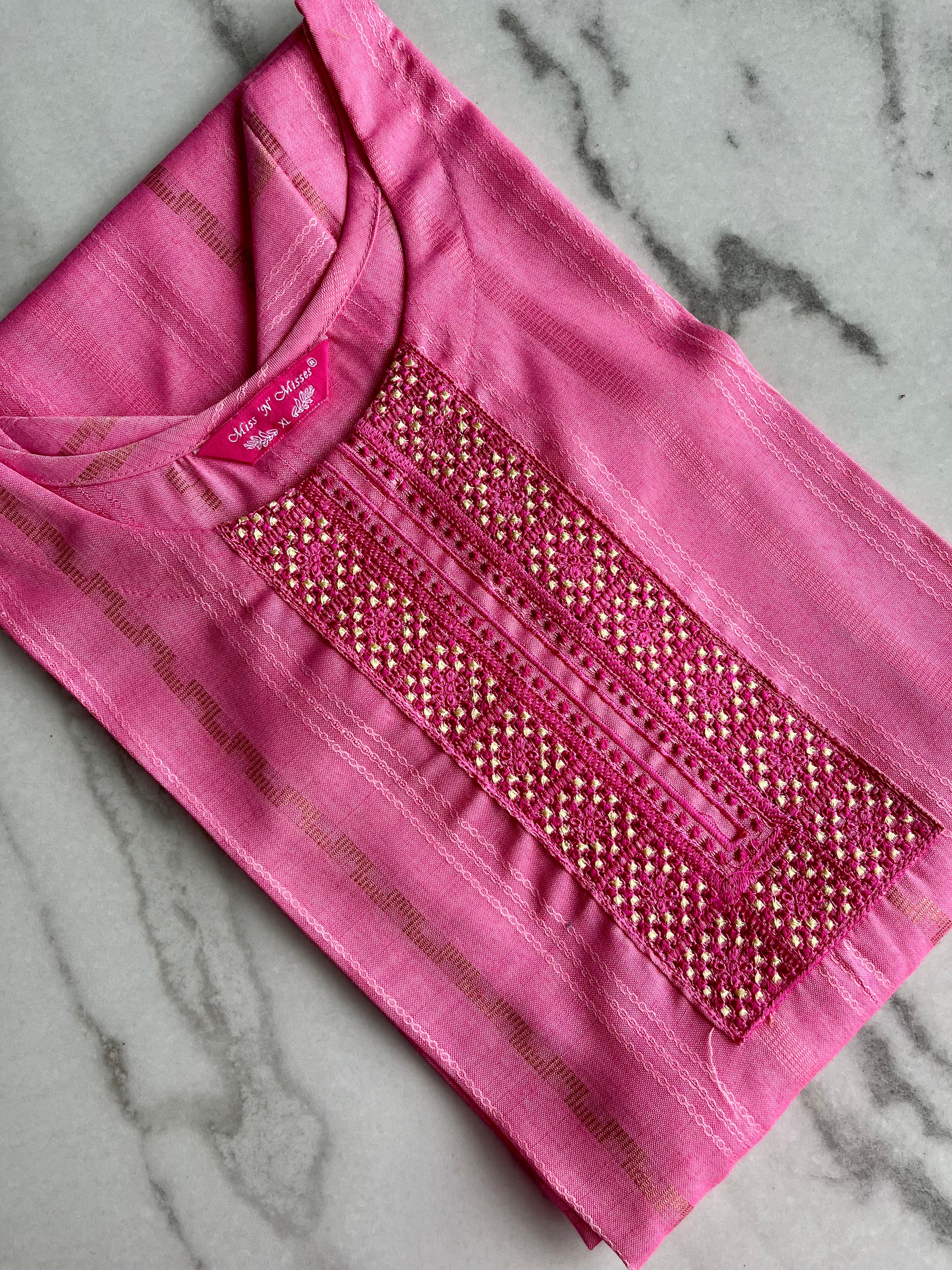 Pink Geometric Embroidered Straight Kurta