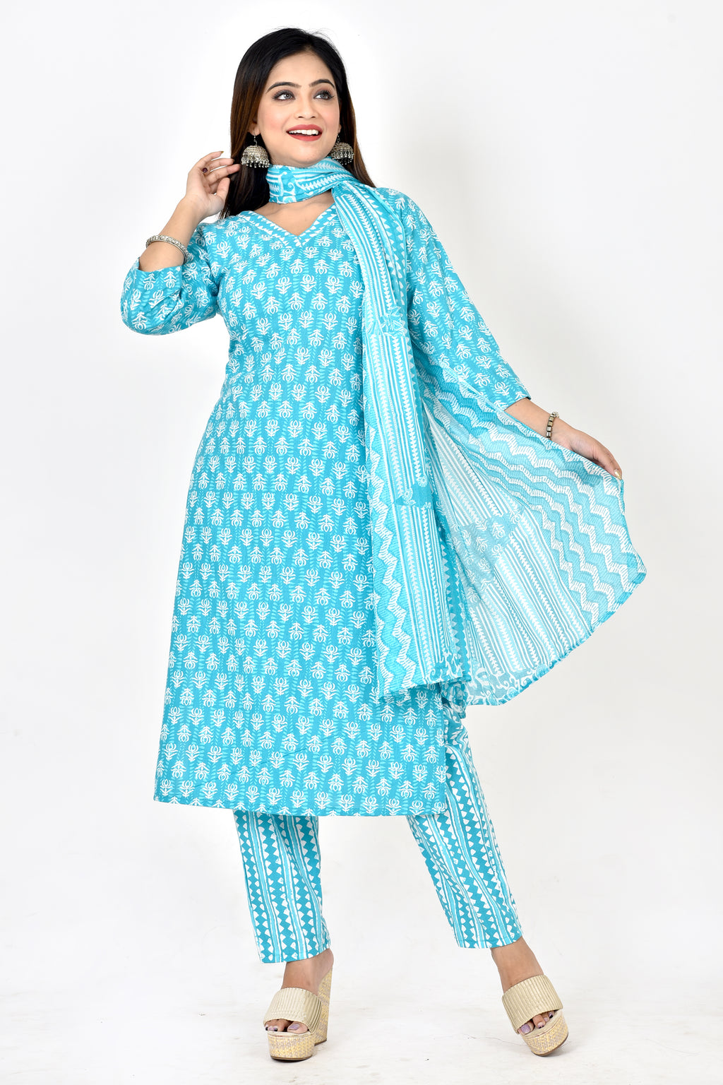 Aqua Blue Floral Print Kurta With Pant & Dupatta