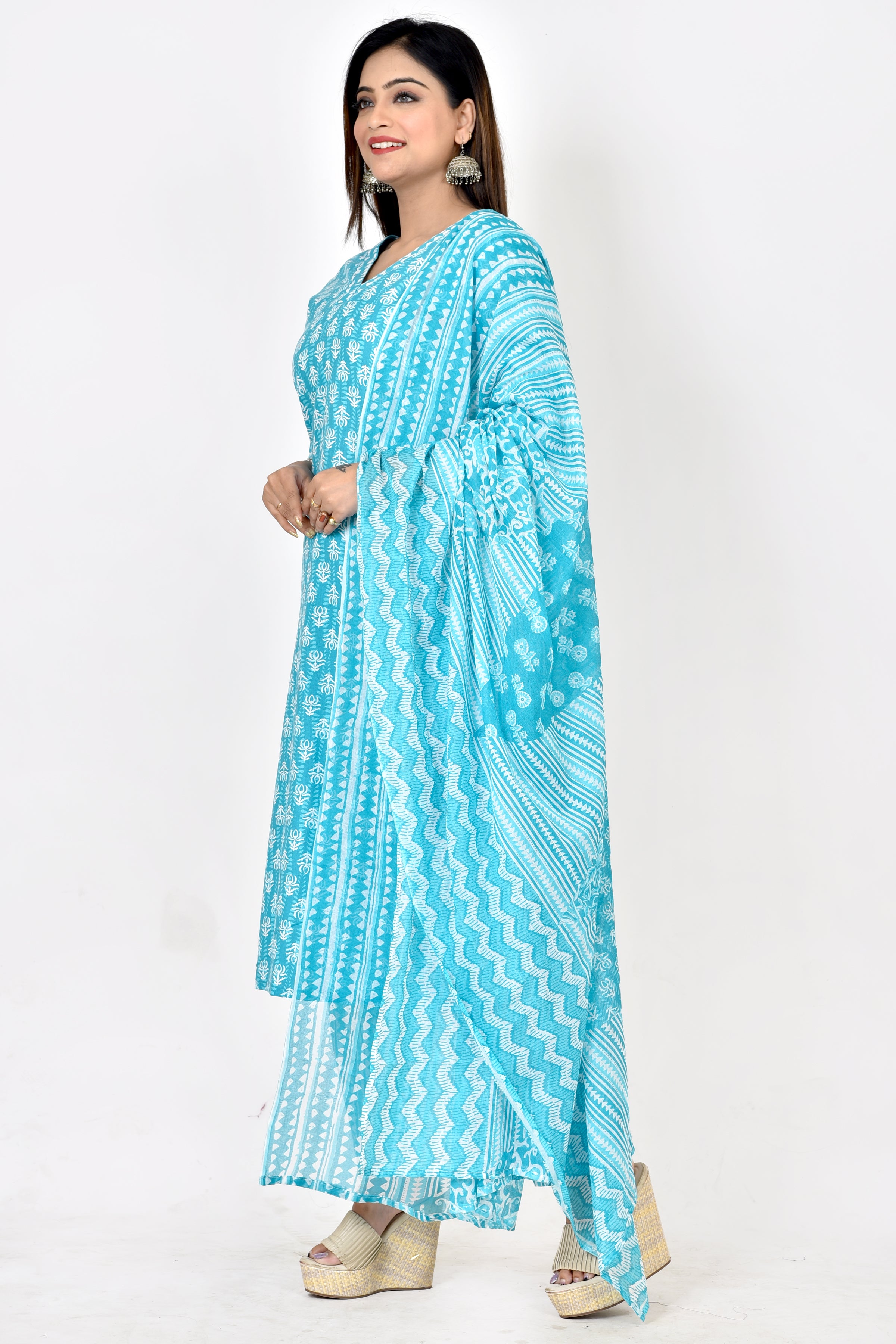 Aqua Blue Floral Print Kurta With Pant & Dupatta