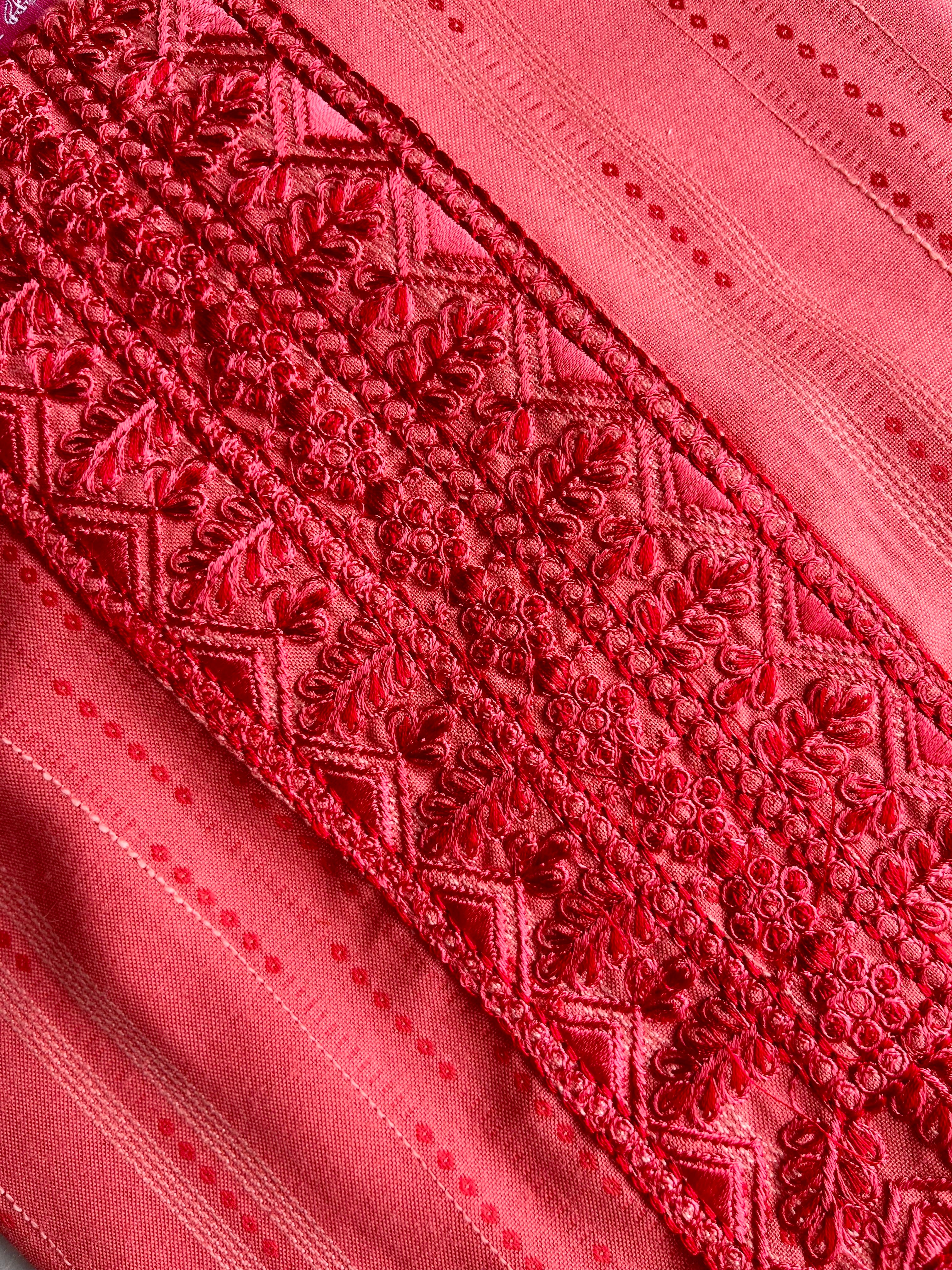 Vermilion Geometric Embroidered Straight Kurta