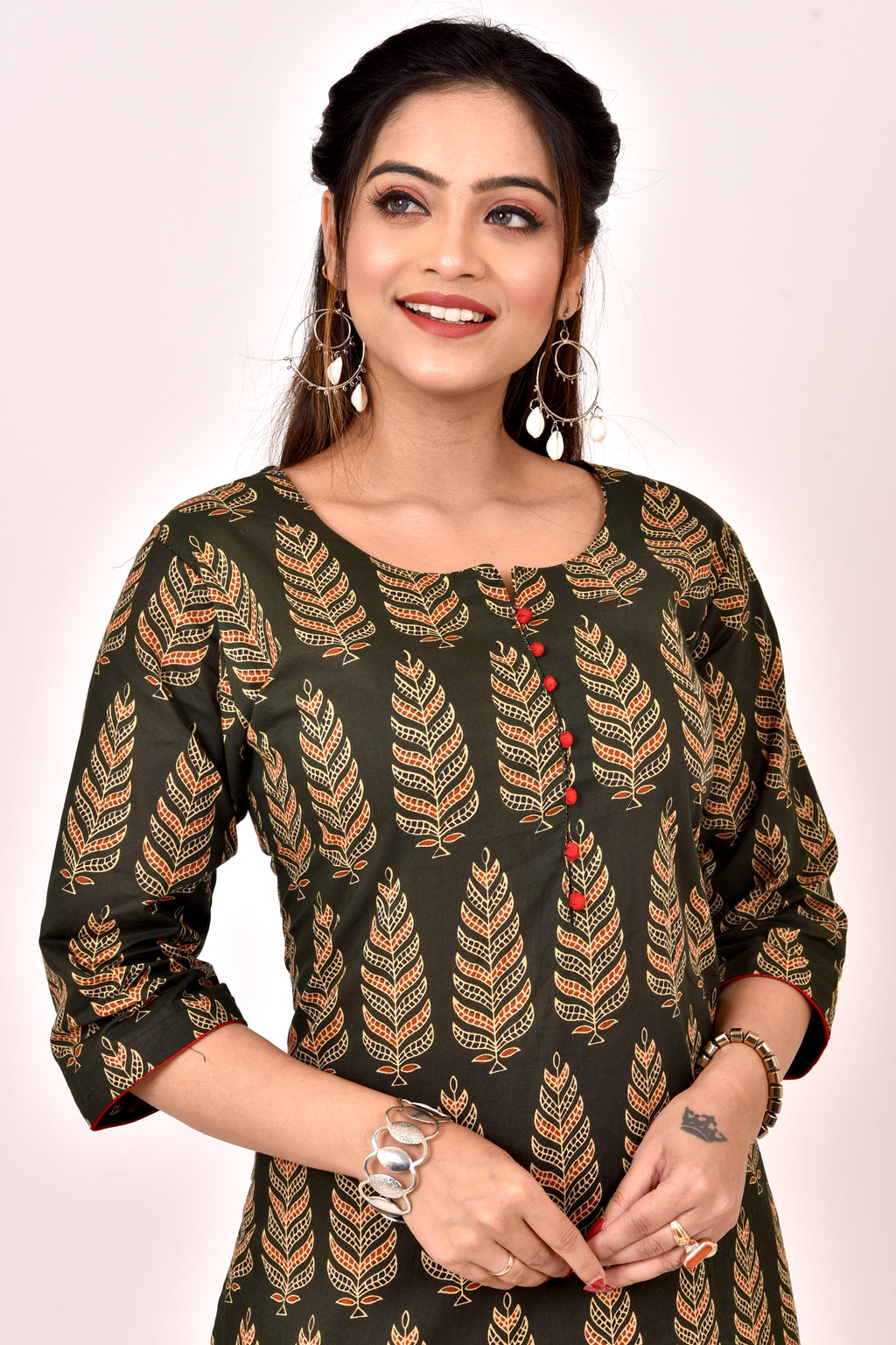 Dark Green Leaf Print Straight Kurta