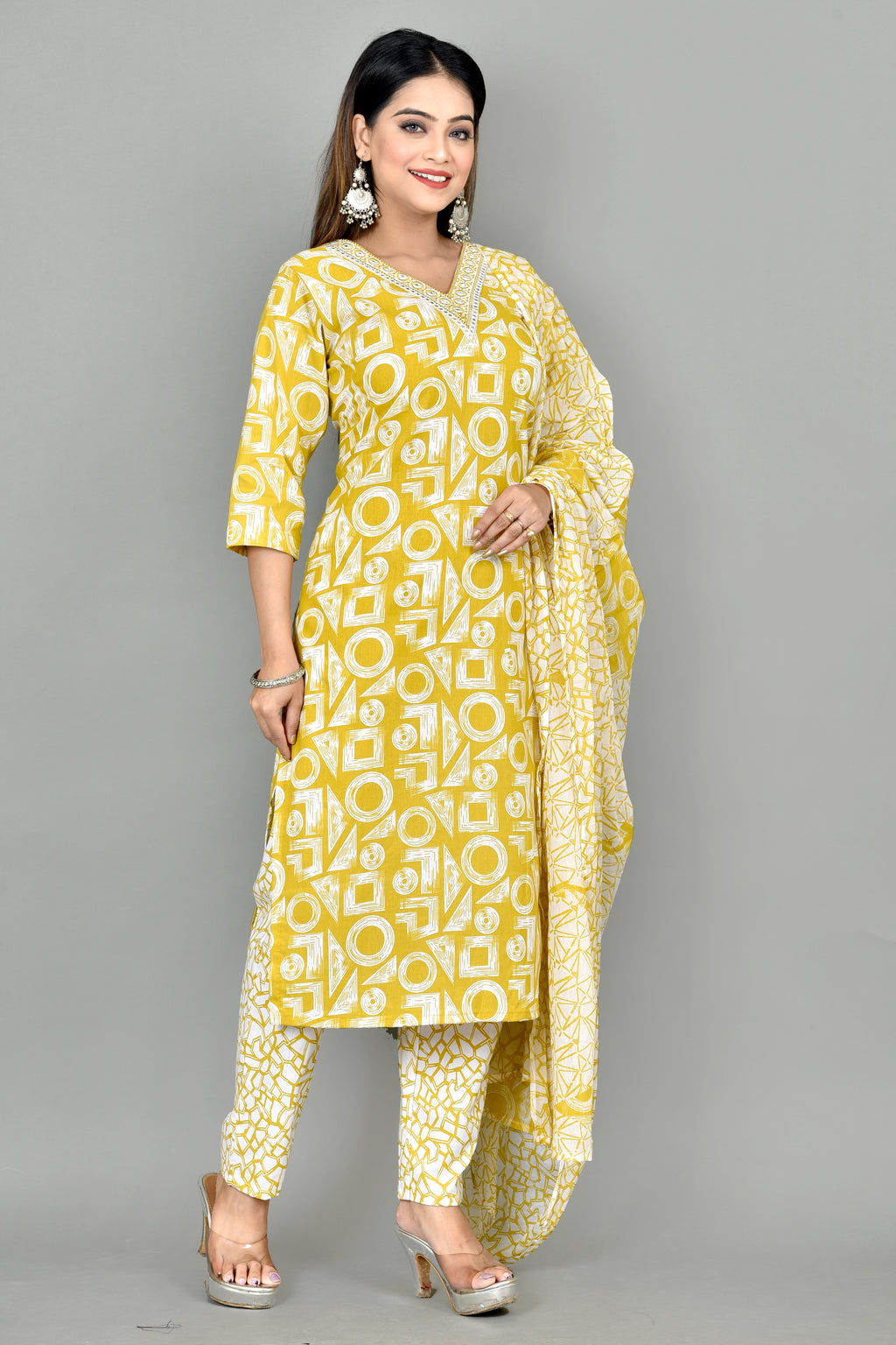 Yellow Geometric Print Embroidered Kurta With Pant & Dupatta
